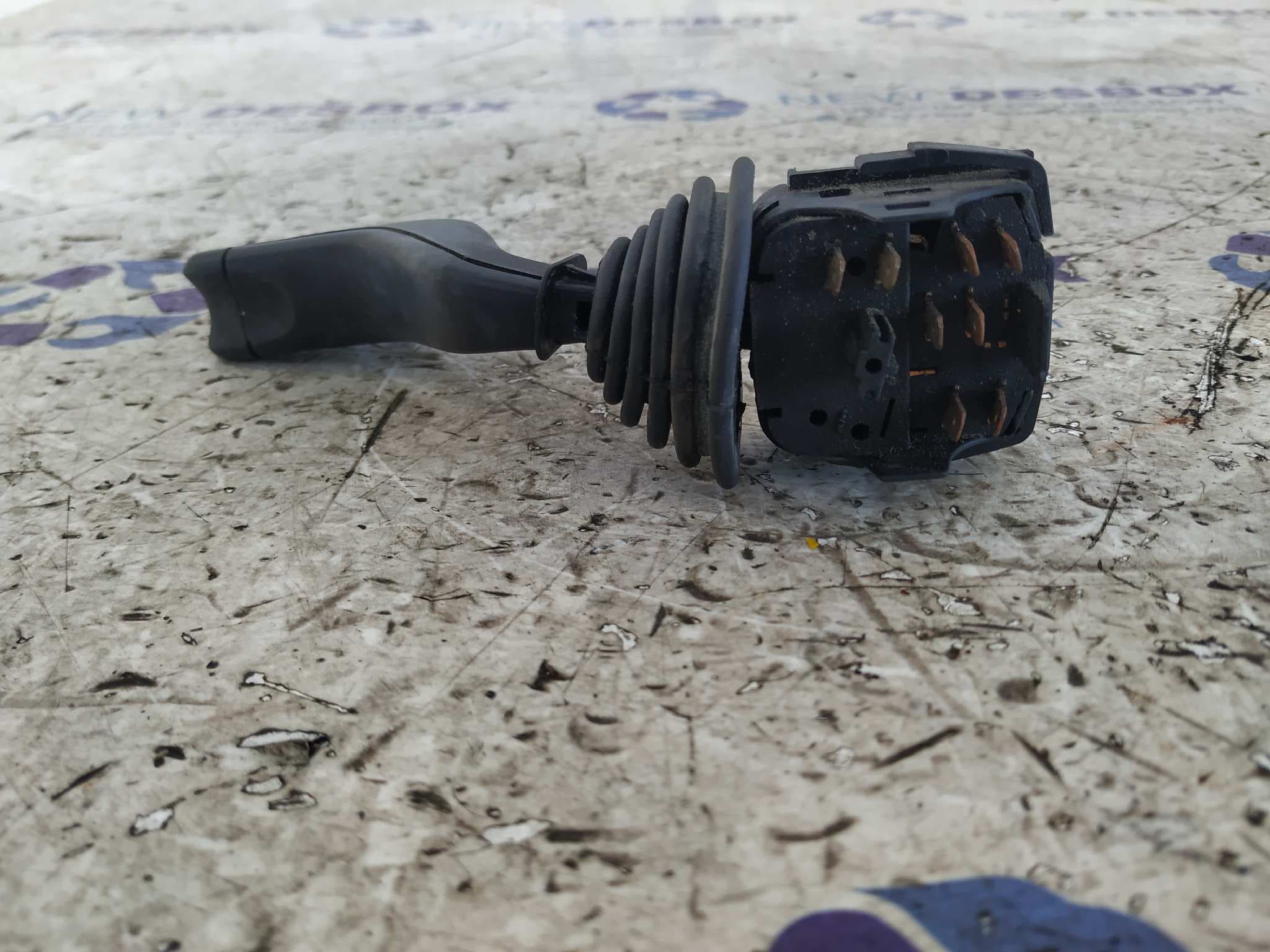 Recambio de MANDO LIMPIA para OPEL ZAFIRA A referencia OEM IAM 090243395 3