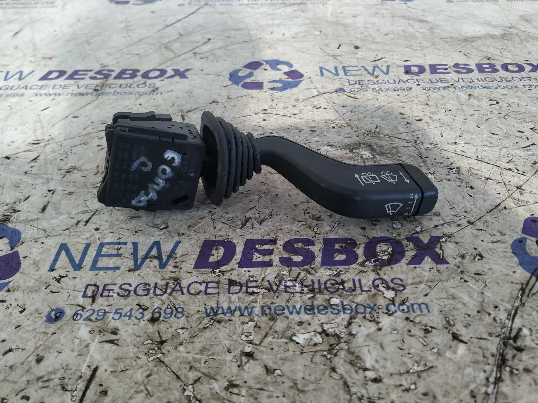Recambio de MANDO LIMPIA para OPEL COMBO (CORSA C) referencia OEM IAM 09185413
