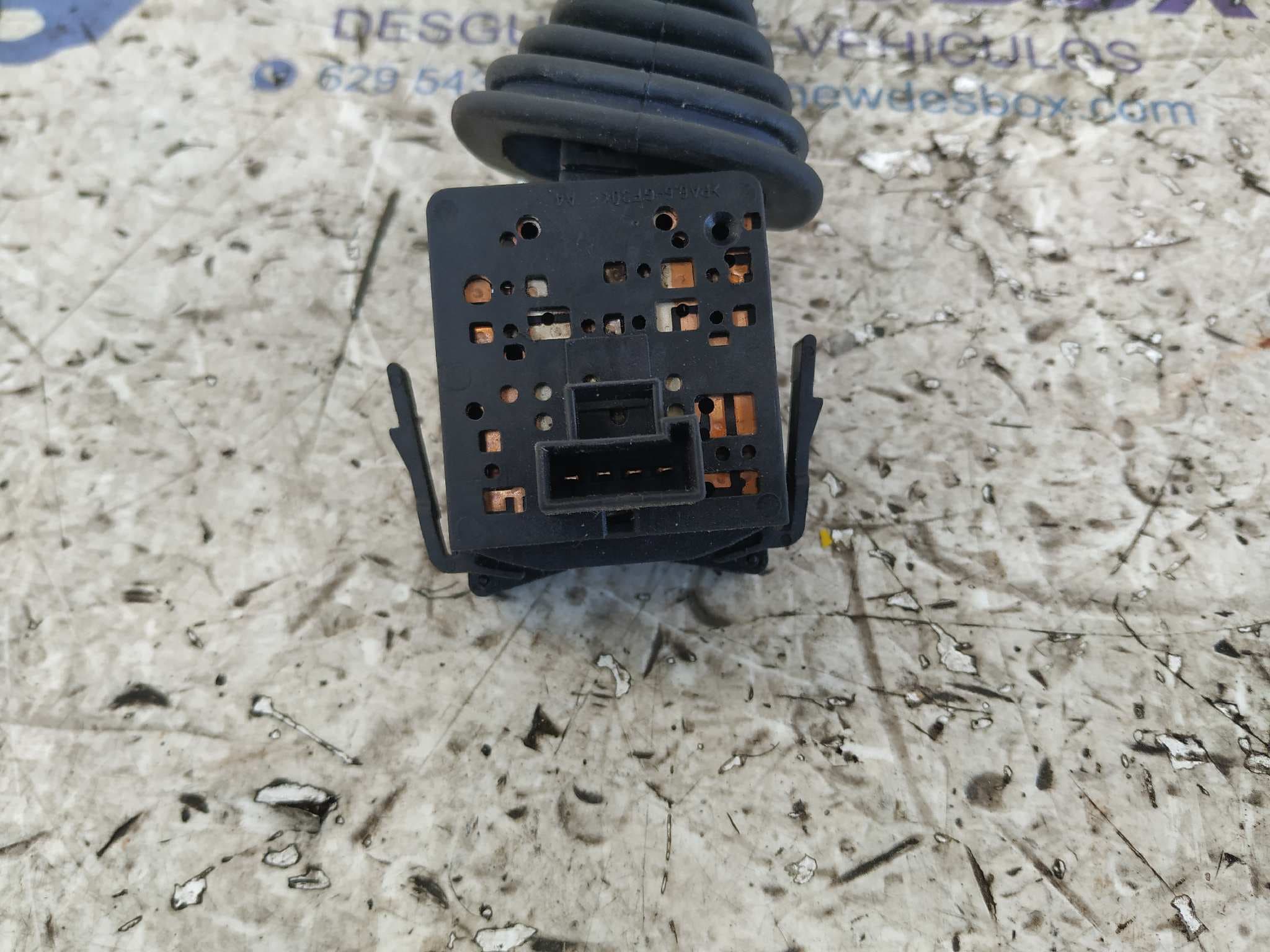 Recambio de MANDO LIMPIA para OPEL COMBO (CORSA C) referencia OEM IAM 09185413 4