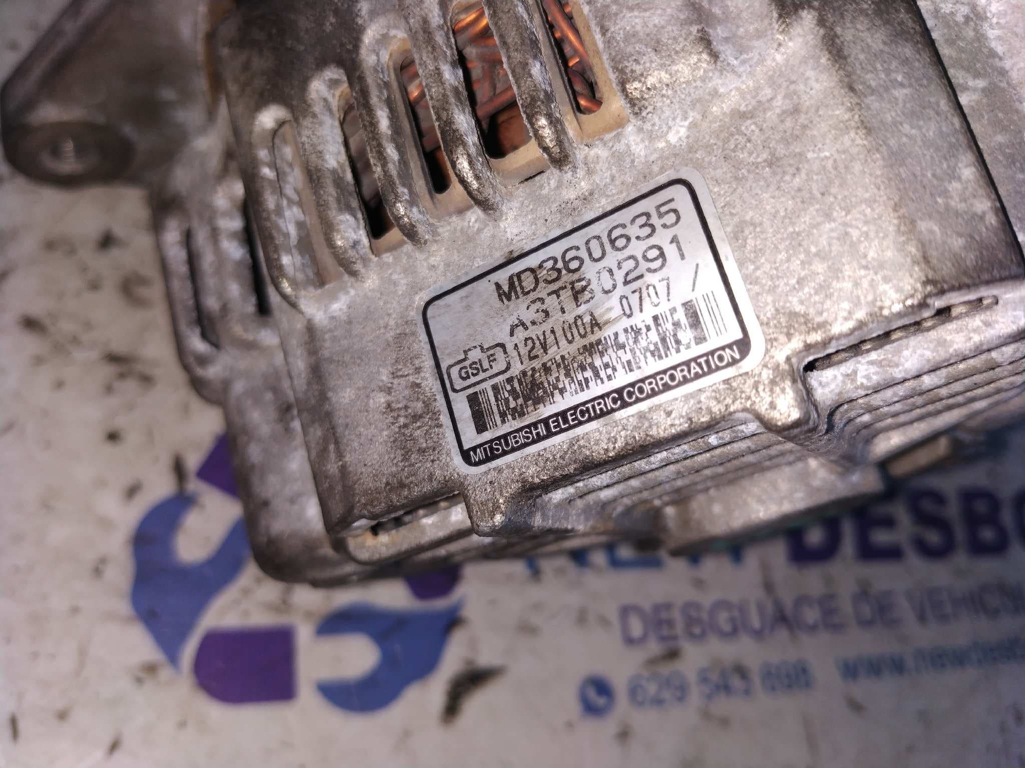 Recambio de ALTERNADOR para MITSUBISHI MONTERO PININ (H60/H70) 2000 GDI (5-ptas.) 4G94 referencia OEM IAM MD360635   - GRIS 5