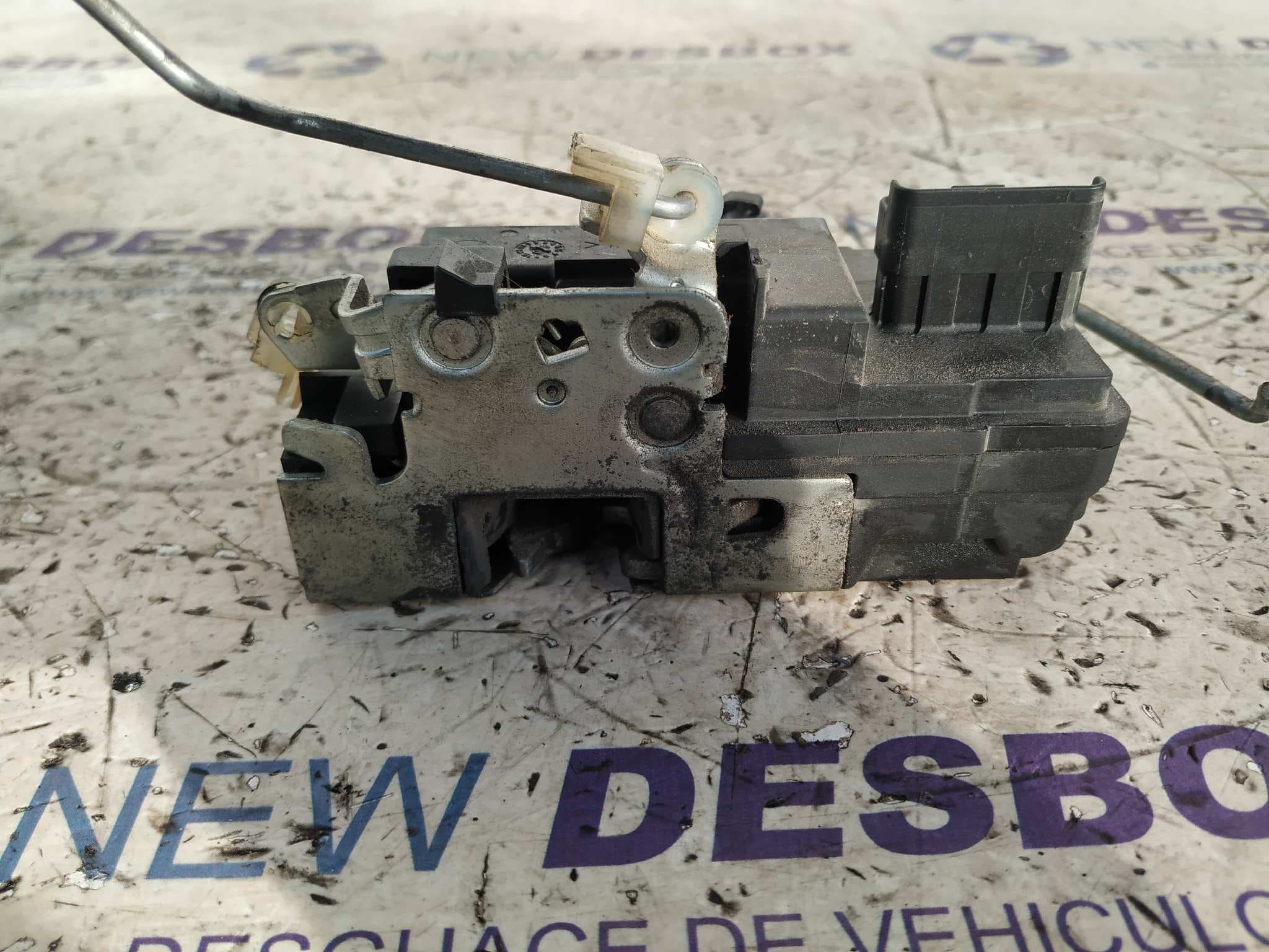 Recambio de CERRADURA PUERTA DELANTERA DERECHA para CITROEN BERLINGO CUADRO L1 9HW referencia OEM IAM    - BLANCO 3