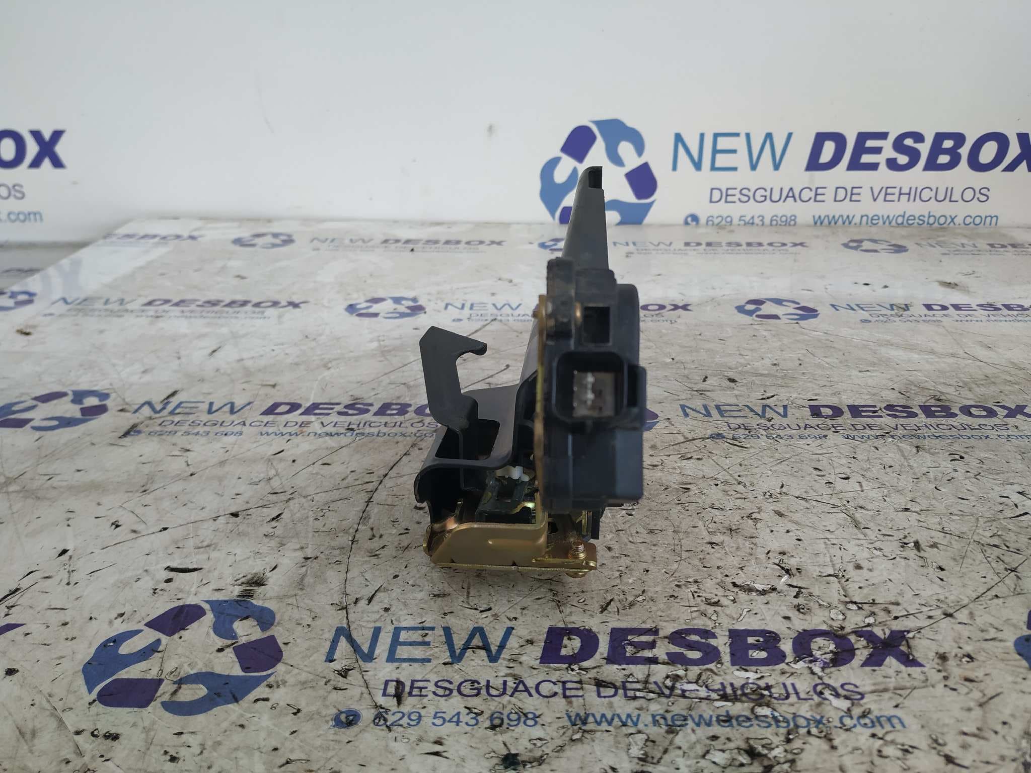 Recambio de CERRADURA PUERTA TRASERA DERECHA para HYUNDAI TUCSON (JM) 2.0 CRDi Comfort (4WD) D4EA referencia OEM IAM JMRRH   - AZUL 5
