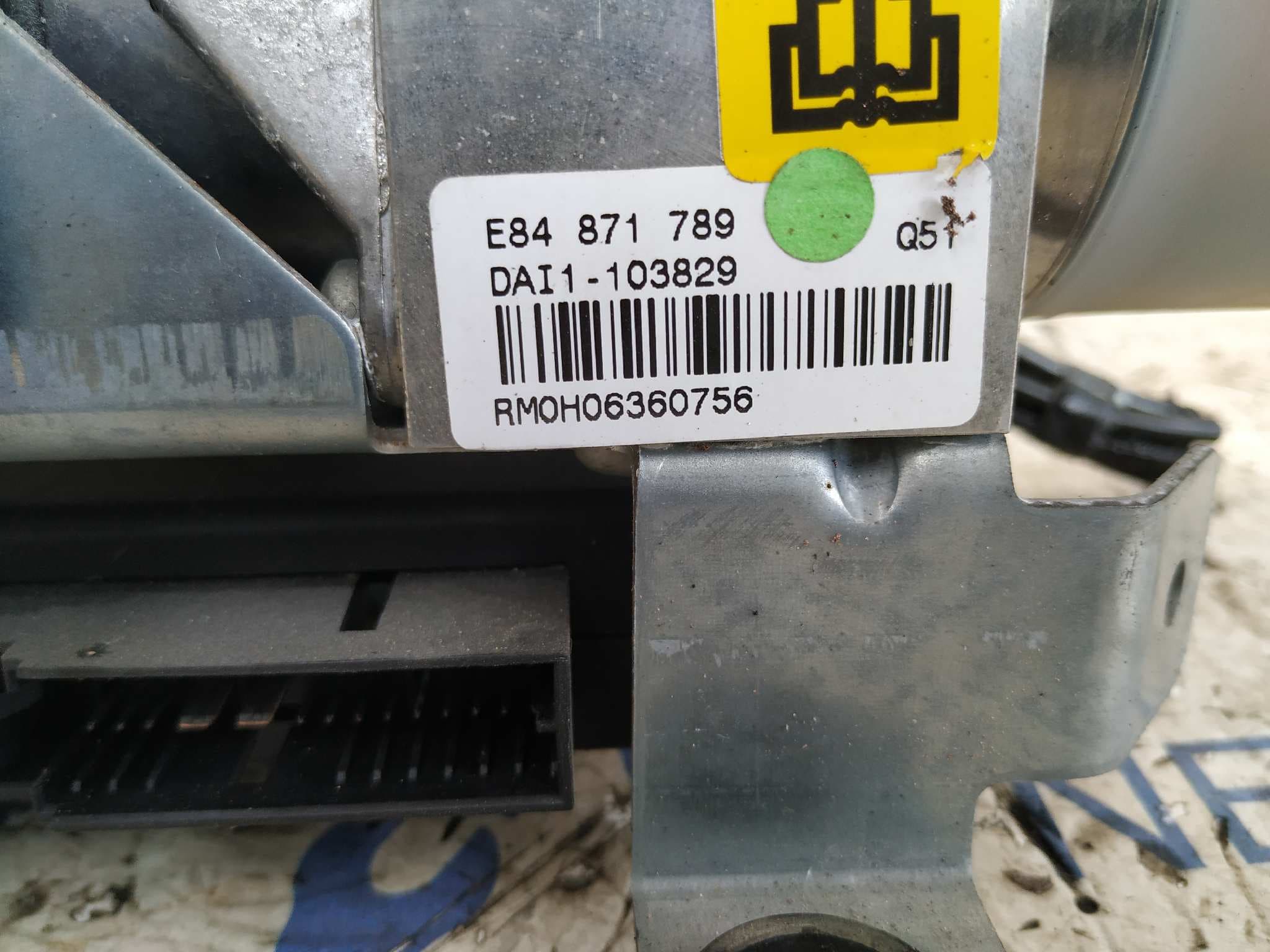 Recambio de MOTOR TECHO ELECTRICO para RENAULT MEGANE II COUPE/CABRIO Emotion            referencia OEM IAM E84871789   - ROJO 7