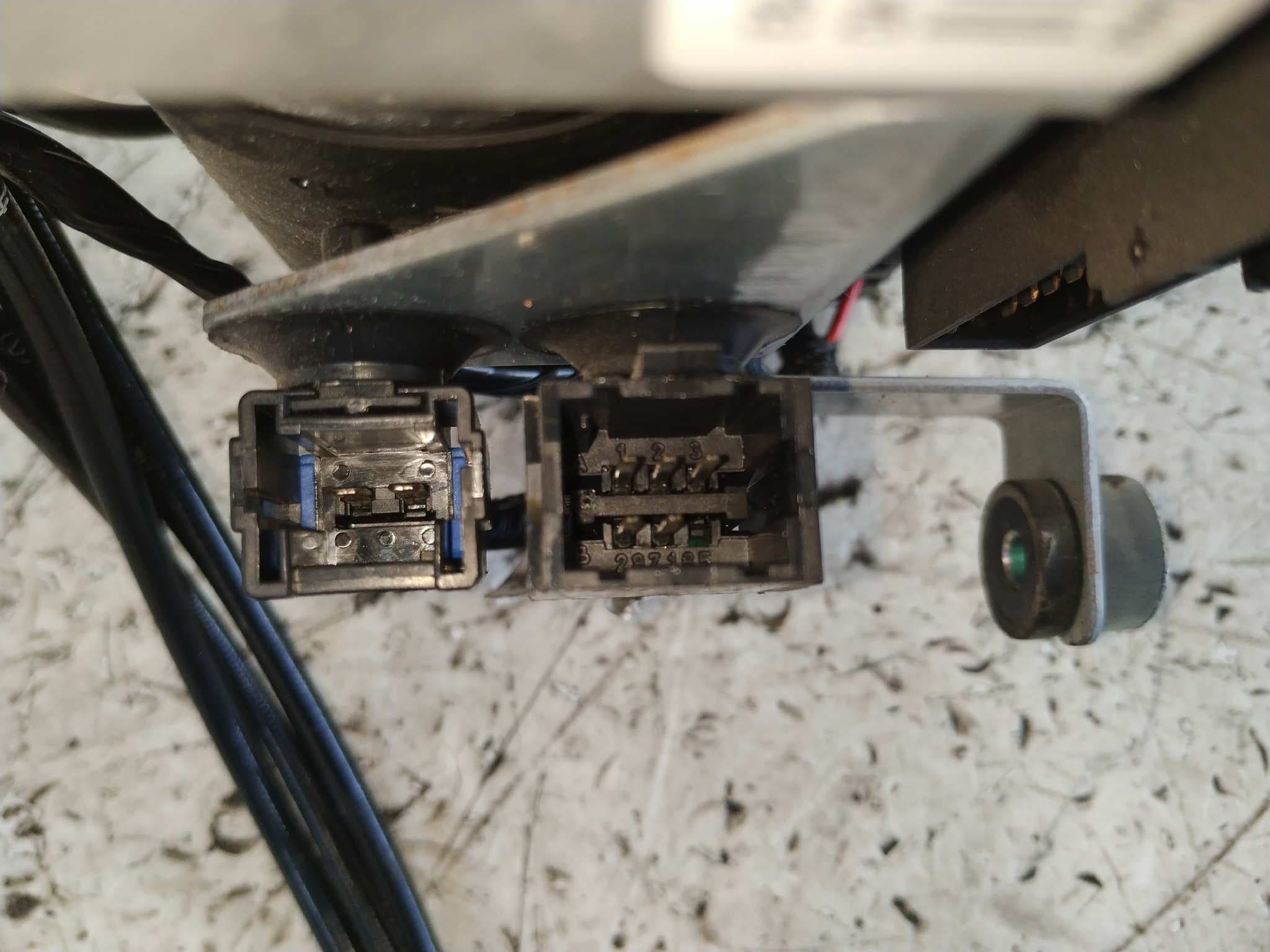 Recambio de MOTOR TECHO ELECTRICO para RENAULT MEGANE II COUPE/CABRIO Emotion            referencia OEM IAM E84871789   - ROJO 4