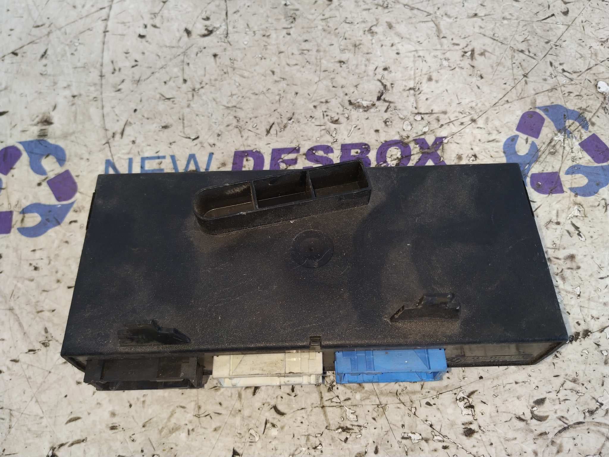 Recambio de MODULO ELECTRONICO para BMW SERIE 3 CABRIO (E36) referencia OEM IAM 64118395121 8