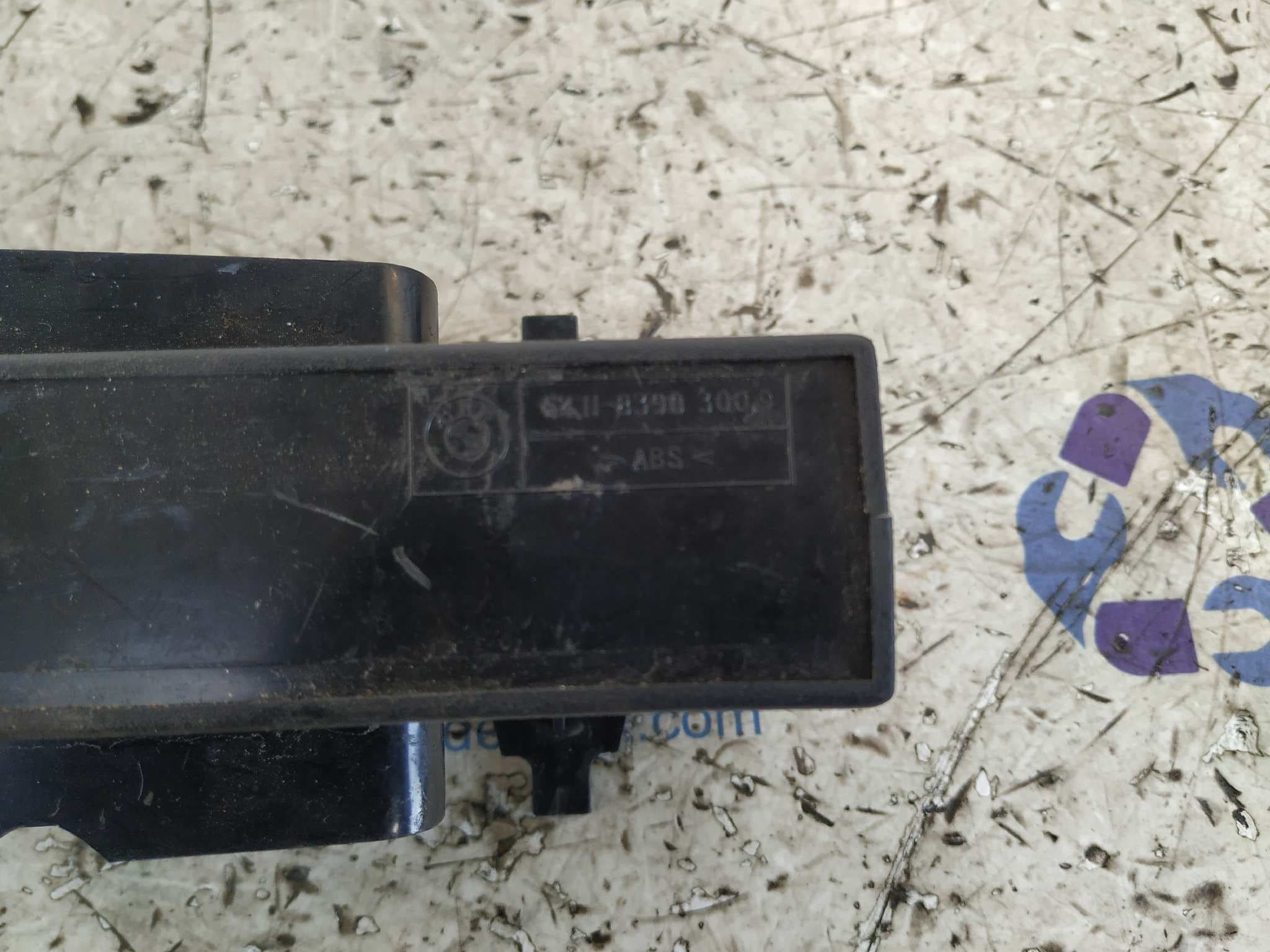 Recambio de MODULO ELECTRONICO para BMW SERIE 3 CABRIO (E36) referencia OEM IAM 64118395121 4