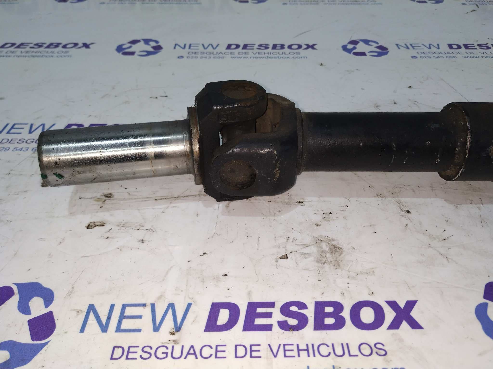 Recambio de TRANSMISION CENTRAL para MITSUBISHI MONTERO PININ (H60/H70) 2000 GDI (5-ptas.) 4G94 referencia OEM IAM MR518943   - GRIS 5