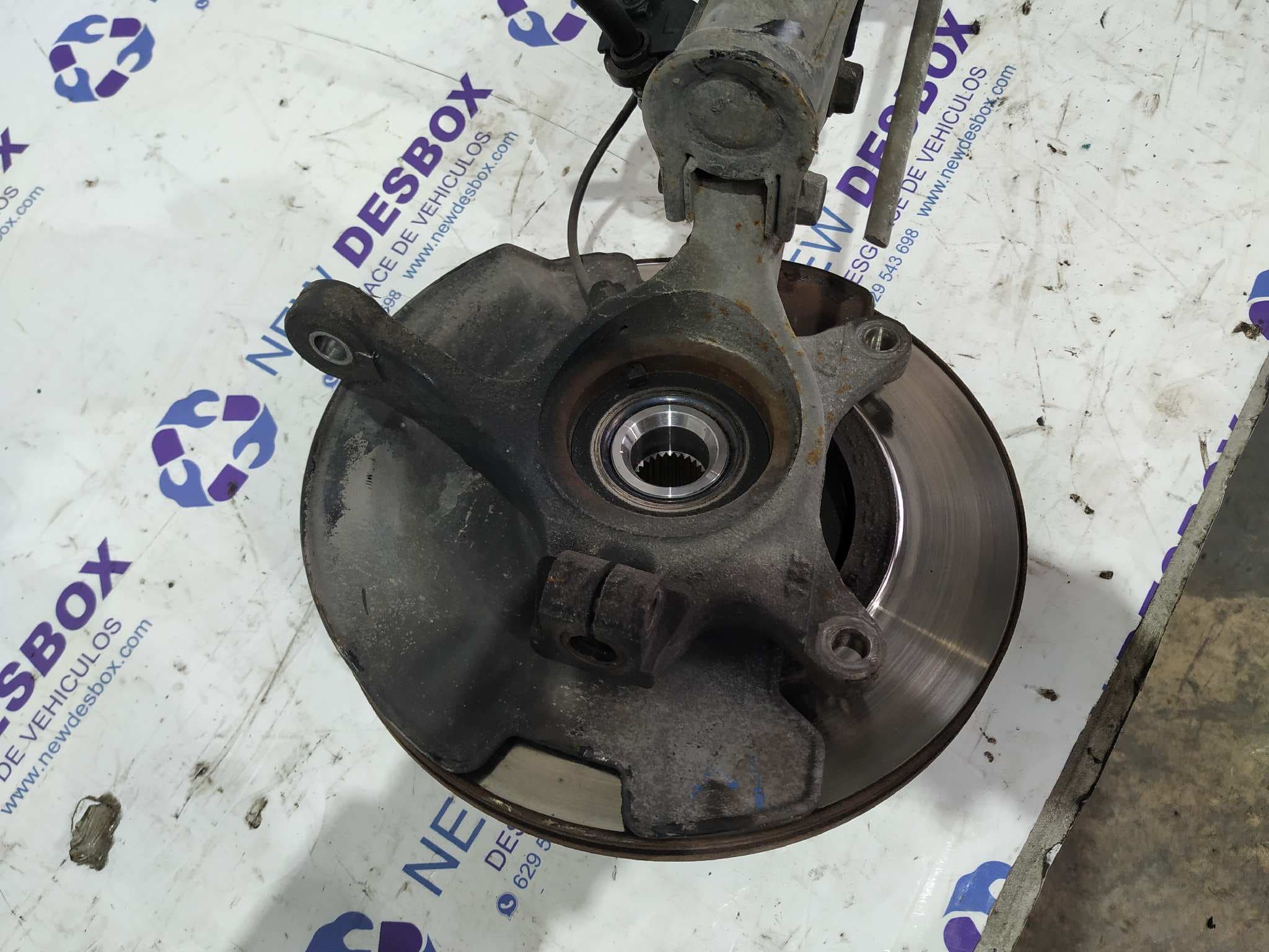 Recambio de MANGUETA DELANTERA IZQUIERDA para SUZUKI SWIFT BERLINA (MZ) Rock am Ring (3-ptas.) M16A referencia OEM IAM    - GRANATE 4