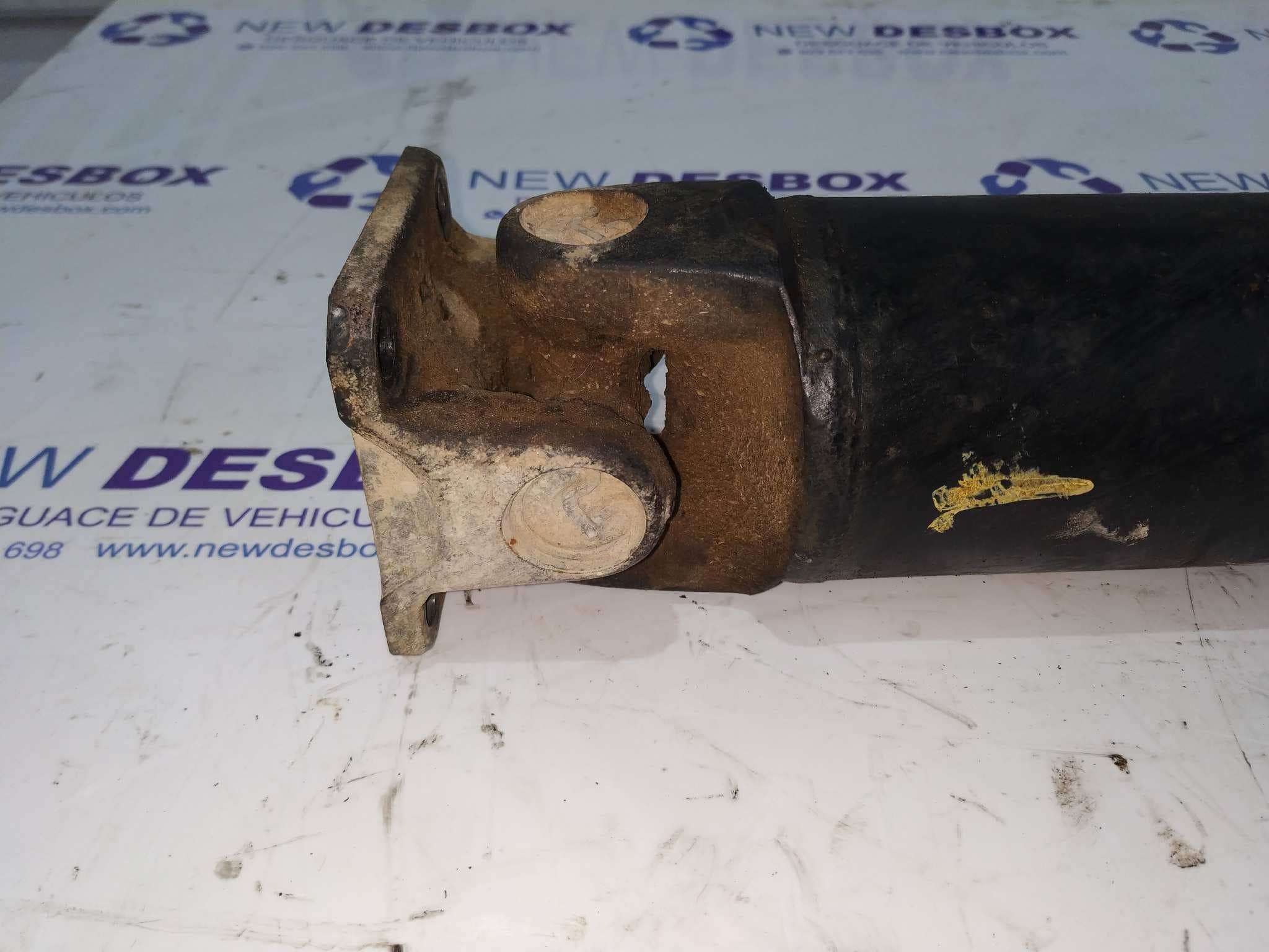 Recambio de TRANSMISION CENTRAL para NISSAN PATROL (K/W260) 2.7 Turbodiesel RD28 referencia OEM IAM 37300G9801   - GRIS 6