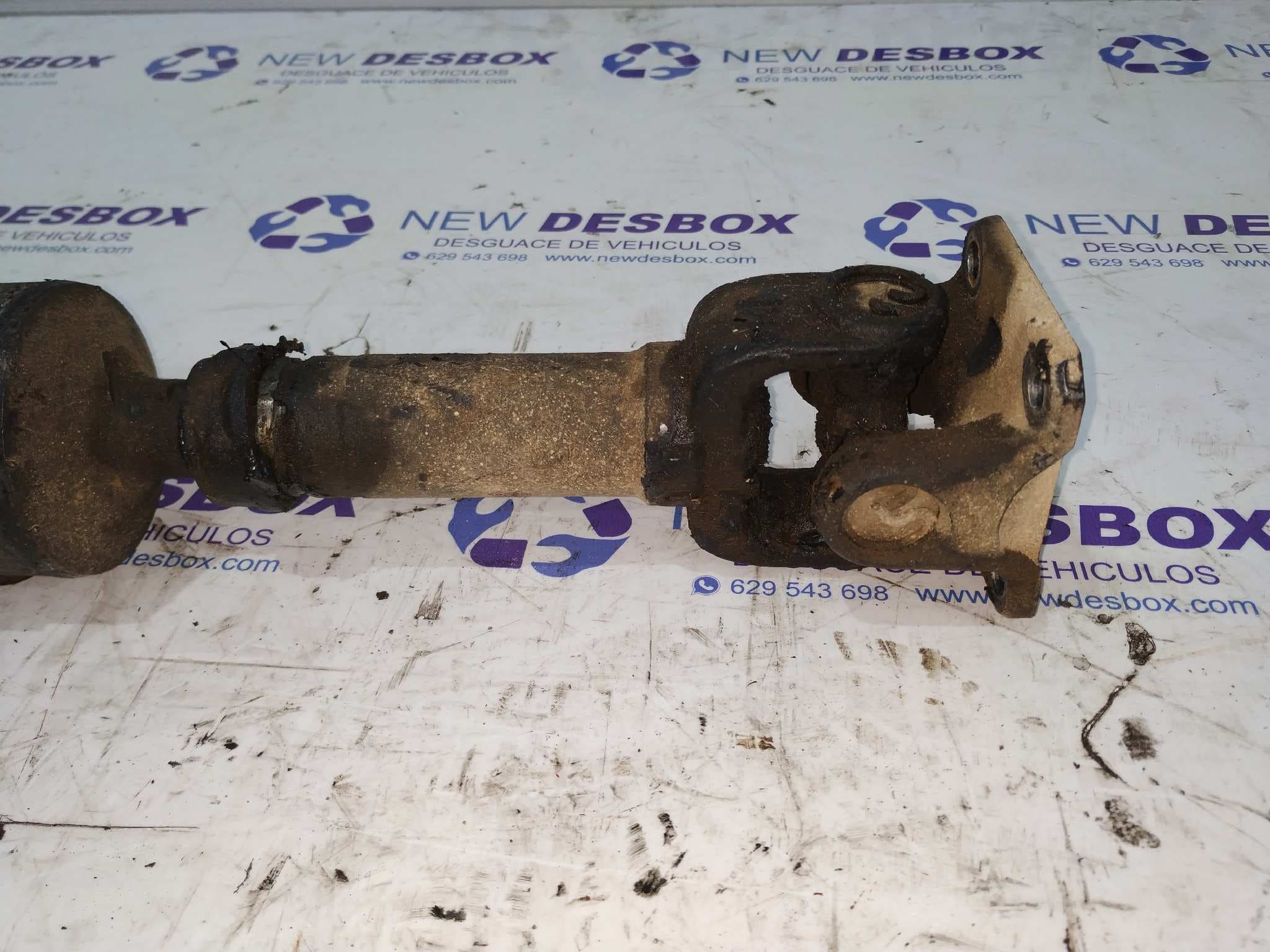 Recambio de TRANSMISION CENTRAL para NISSAN PATROL (K/W260) 2.7 Turbodiesel RD28 referencia OEM IAM 37300G9801   - GRIS 4
