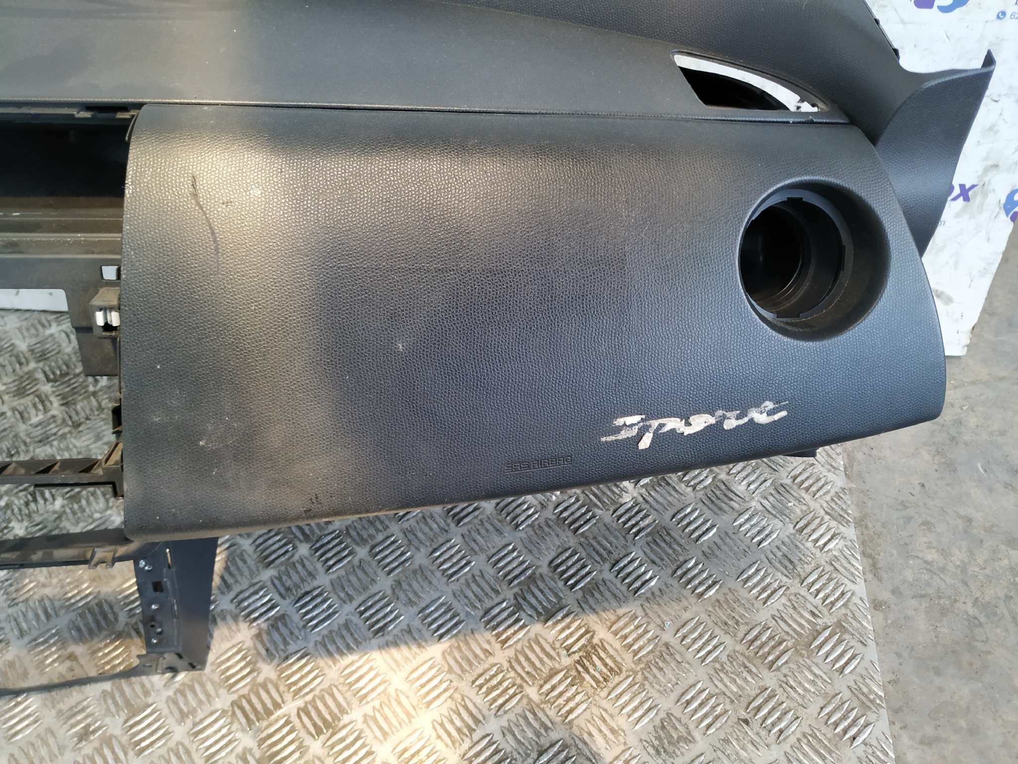 Recambio de SALPICADERO para SUZUKI SWIFT BERLINA (MZ) Rock am Ring (3-ptas.) M16A referencia OEM IAM 7311162J10   - GRANATE 5