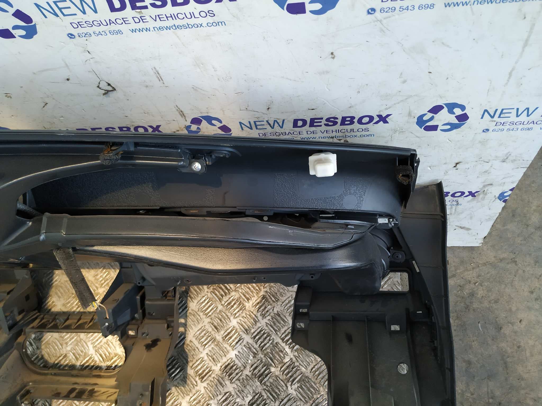 Recambio de SALPICADERO para SUZUKI SWIFT BERLINA (MZ) Rock am Ring (3-ptas.) M16A referencia OEM IAM 7311162J10   - GRANATE 4