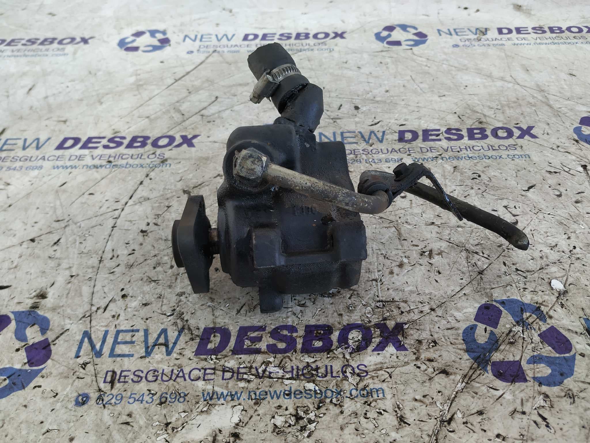 Recambio de BOMBA DIRECCION para FORD TRANSIT, CAJA CERR. CORTO 95 FT    80   2.5 4EC referencia OEM IAM HBDCP    - BLANCO 2