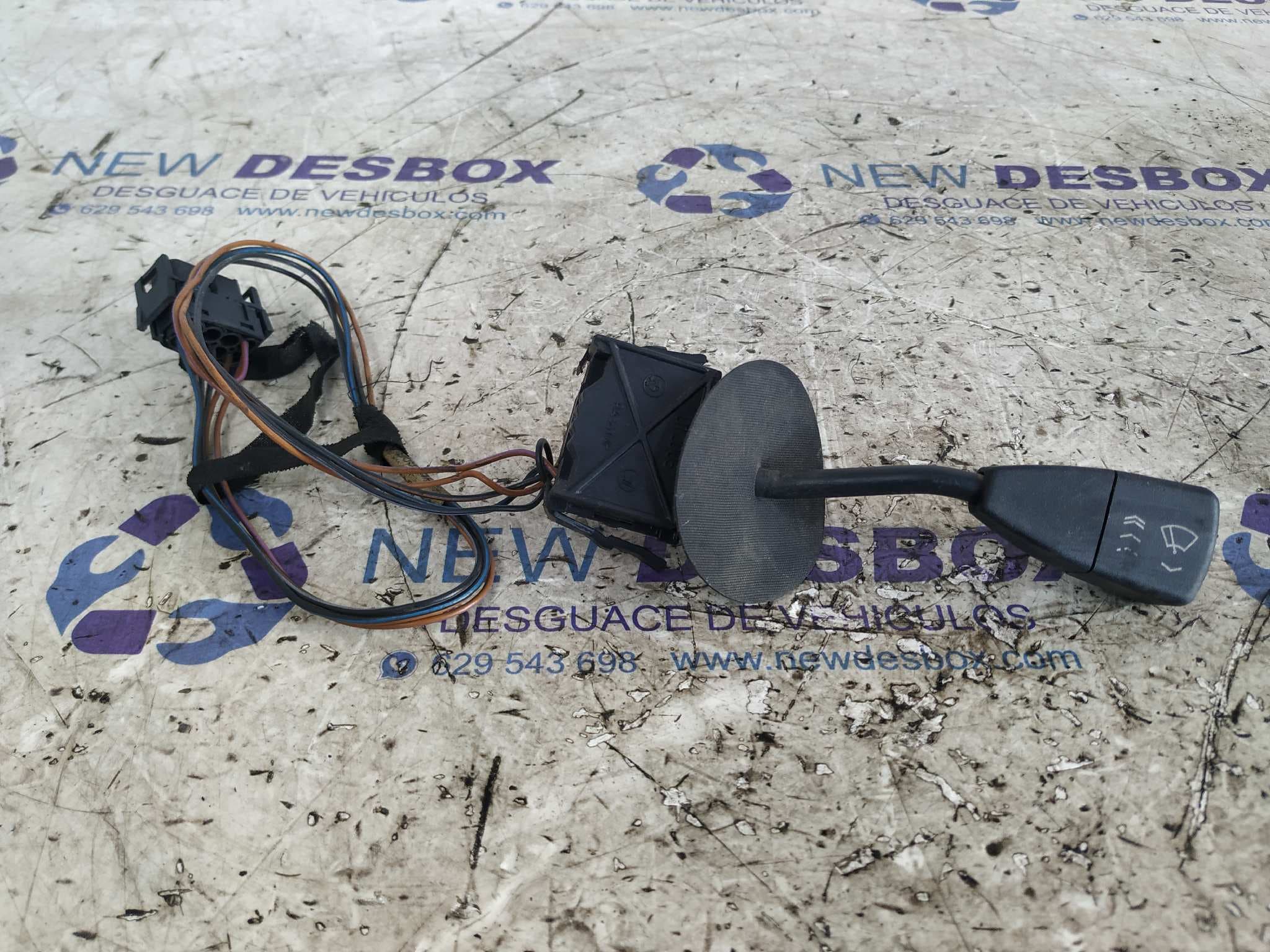 Recambio de MANDO LIMPIA para BMW SERIE 5 BERLINA (E34) referencia OEM IAM 012005