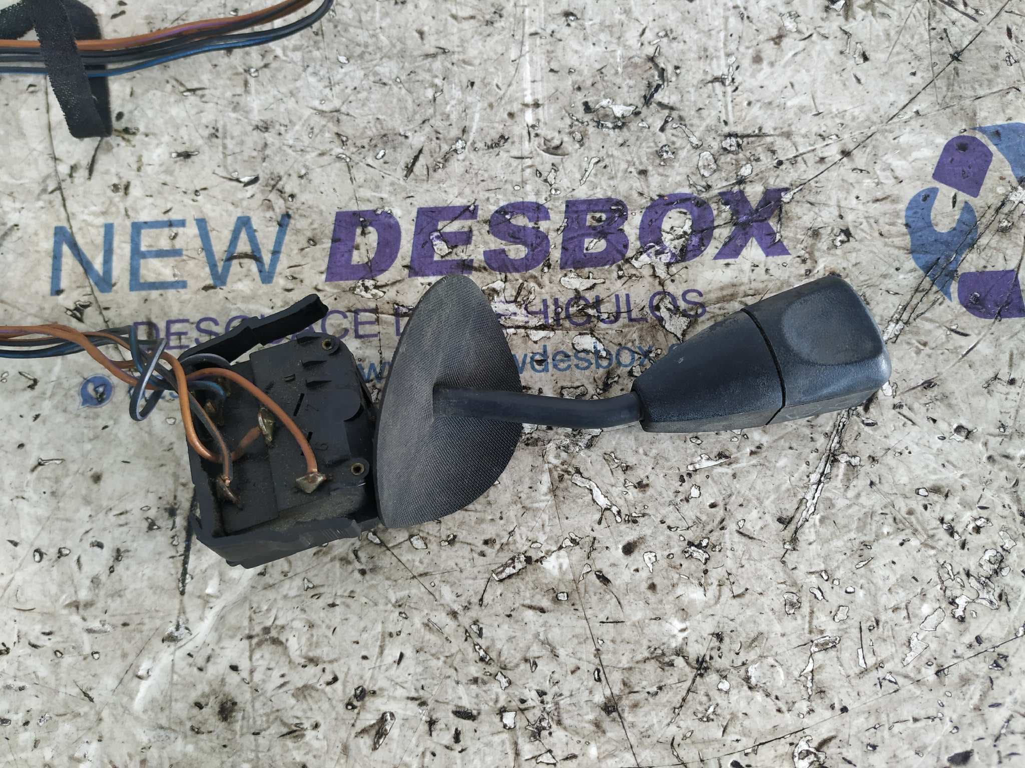 Recambio de MANDO LIMPIA para BMW SERIE 5 BERLINA (E34) referencia OEM IAM 012005 7