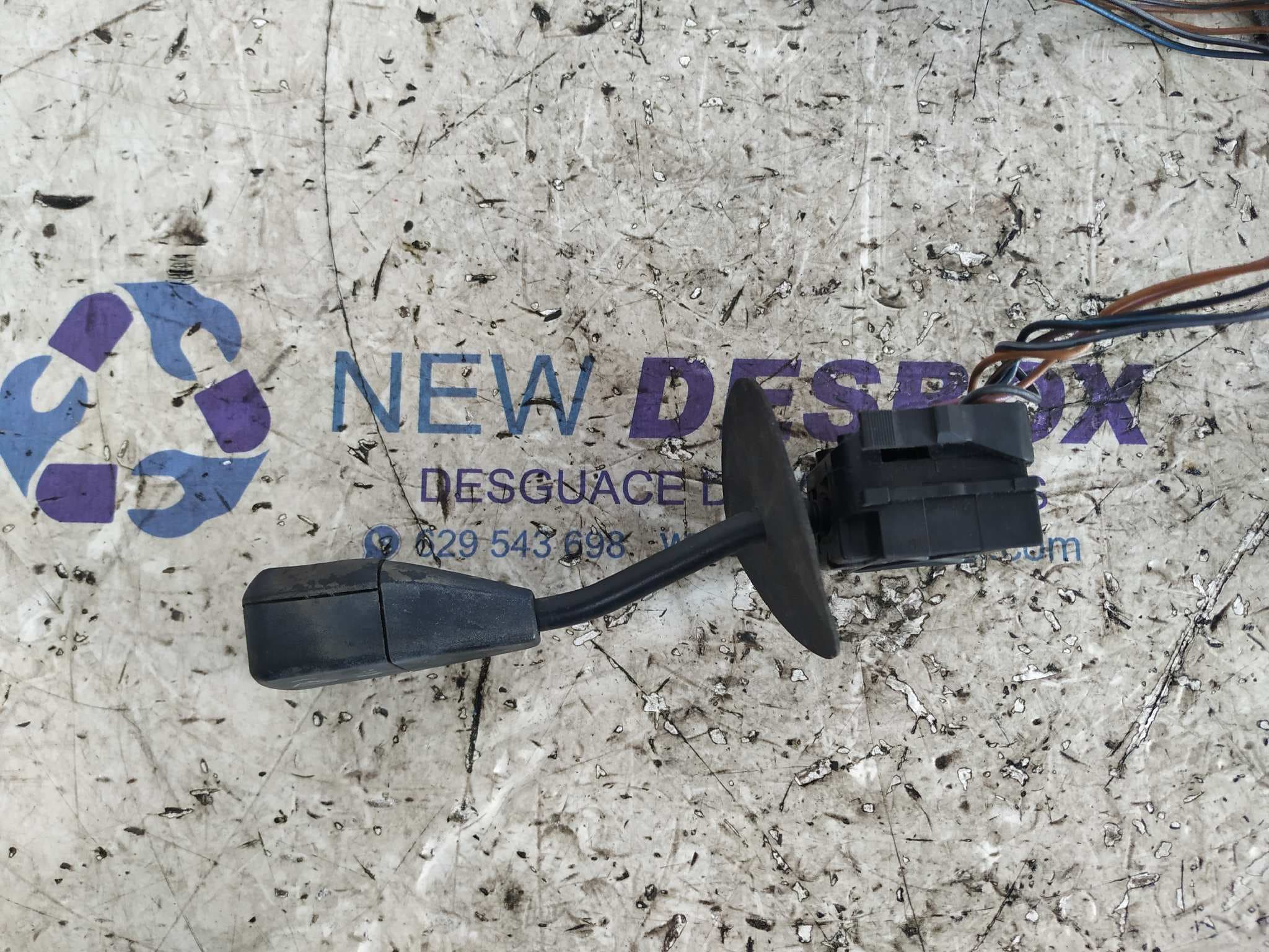 Recambio de MANDO LIMPIA para BMW SERIE 5 BERLINA (E34) referencia OEM IAM 012005 4