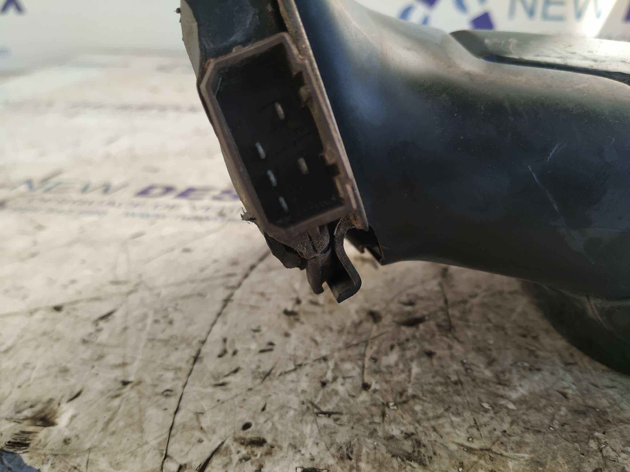 Recambio de RETROVISOR IZQUIERDO para AUDI A6 BERLINA (C4) 2.5 TDI AFB referencia OEM IAM    - VERDE 3