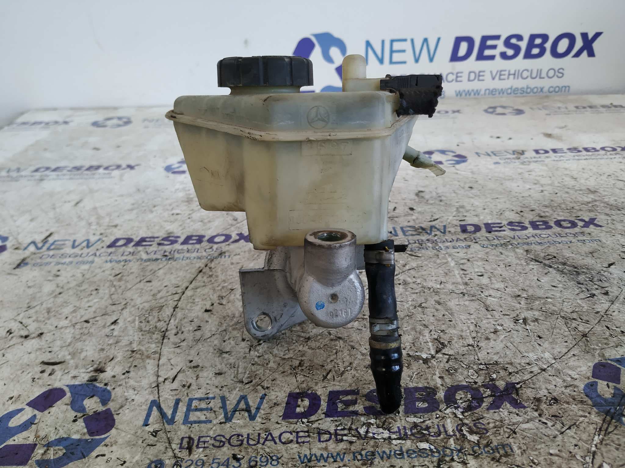 Recambio de BOMBA FRENO para MERCEDES-BENZ CLASE E (W210) BERLINA 119985 referencia OEM IAM 0004300902   - AZUL 7