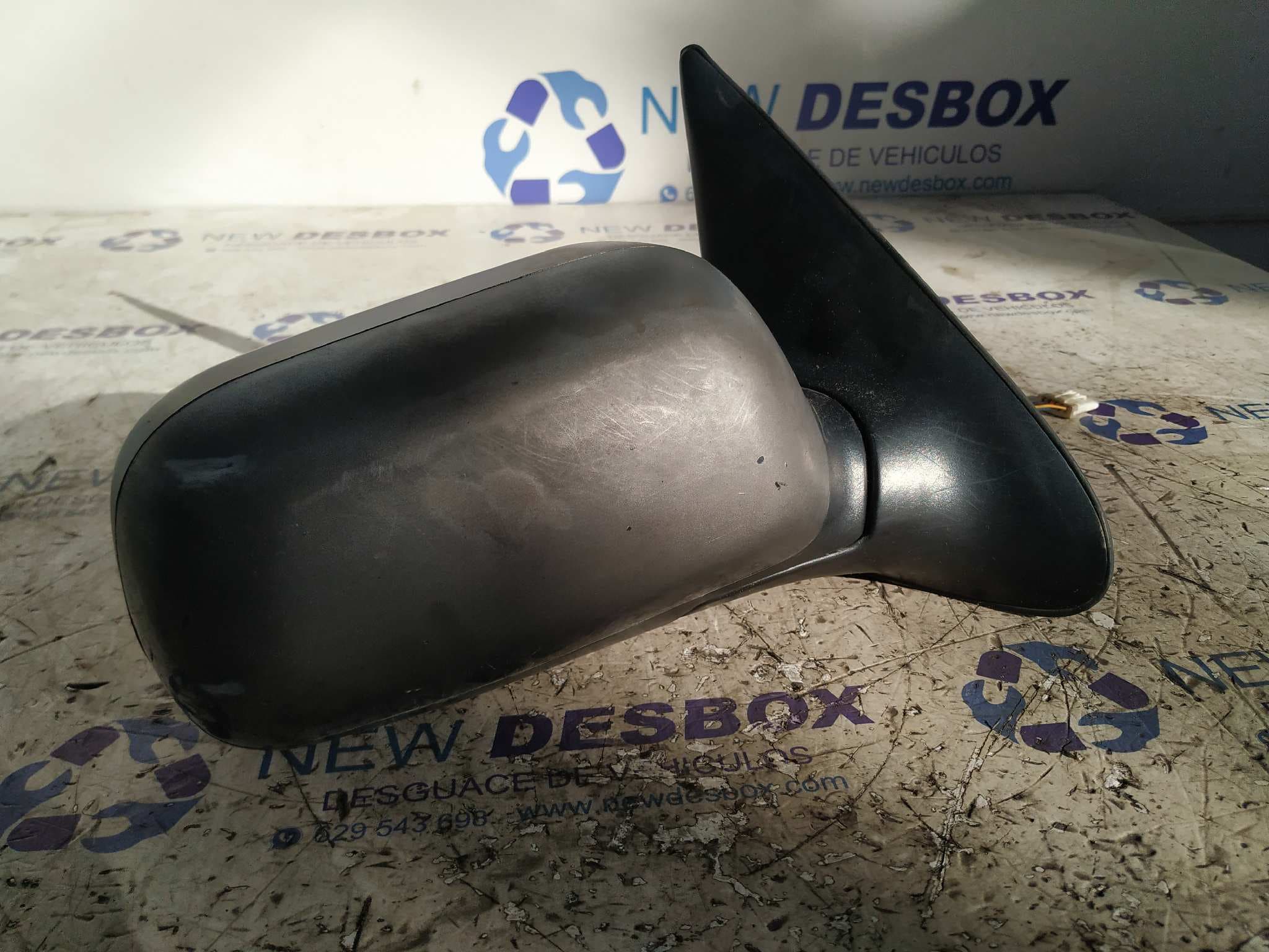 Recambio de RETROVISOR DERECHO para NISSAN PRIMERA BERL./FAMILIAR (P10/W10) 2.0 Diesel CD20 referencia OEM IAM 4004106RH   - GRIS 3