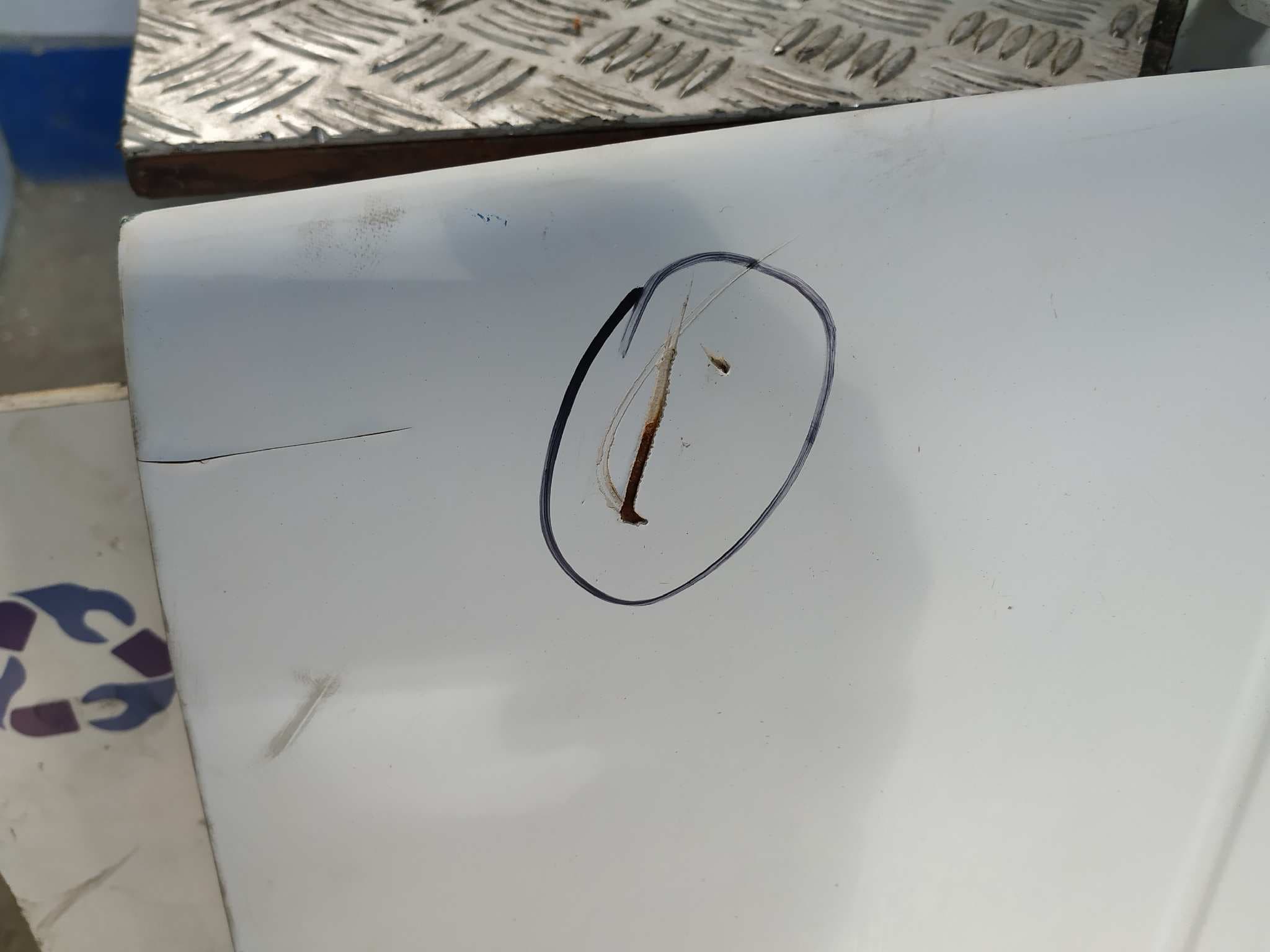 Recambio de CAPO para LANCIA DELTA 831B3000 referencia OEM IAM    - BLANCO 2