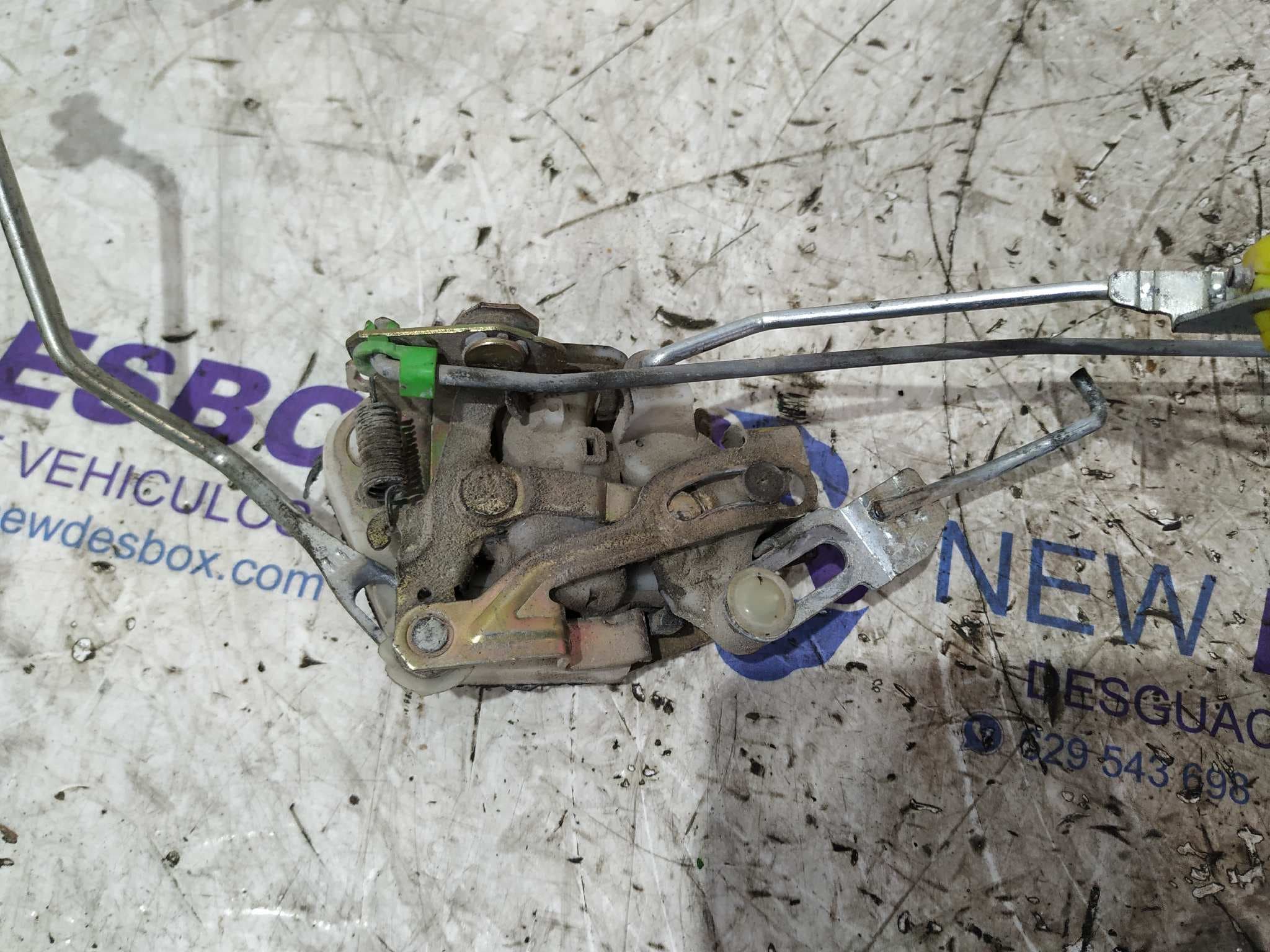 Recambio de CERRADURA PUERTA DELANTERA DERECHA para MITSUBISHI MONTERO (V20/V40) 2800 TD GLS (3-ptas.) 4M40 referencia OEM IAM    - VERDE 2