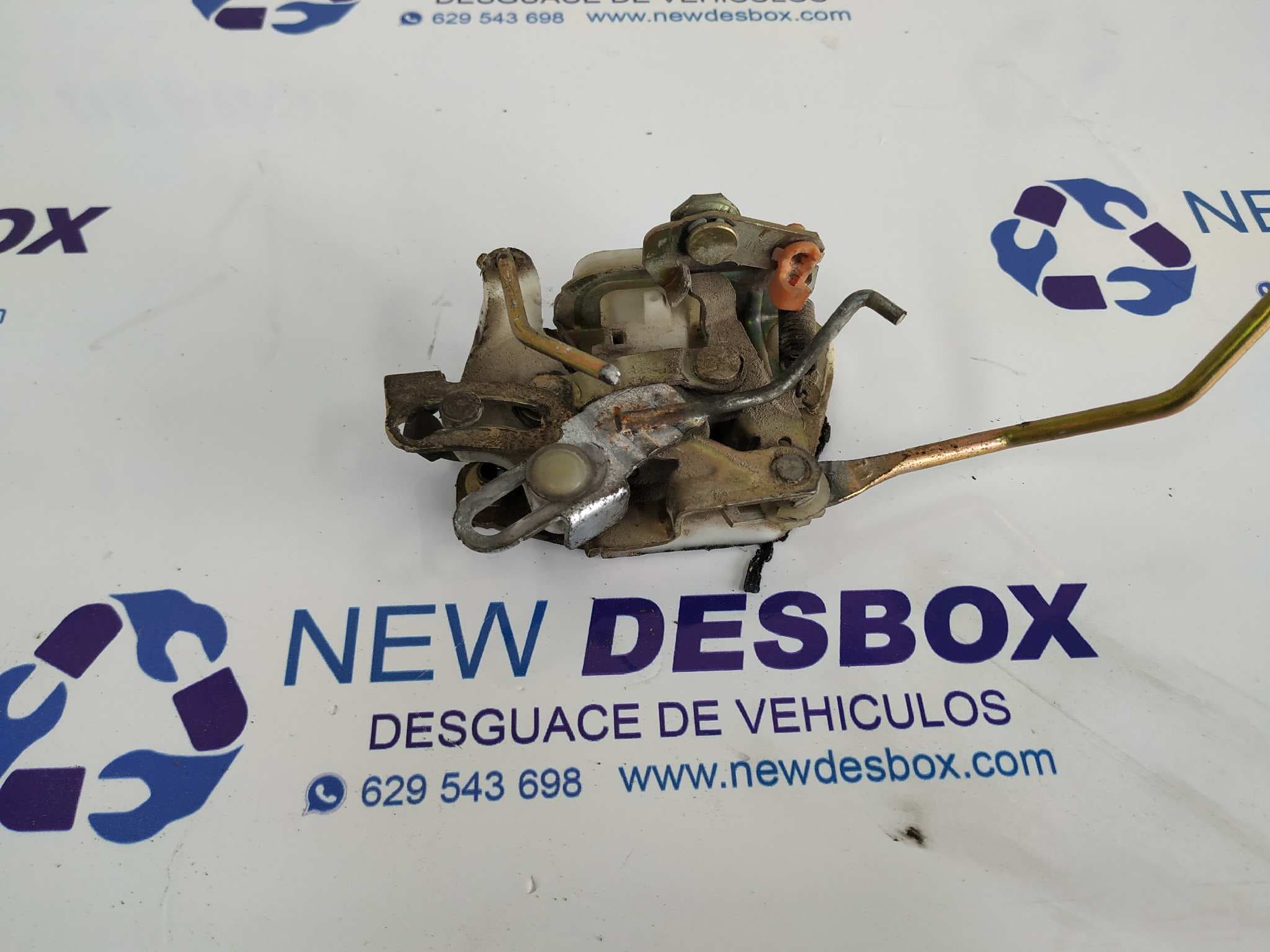 Recambio de CERRADURA PUERTA DELANTERA IZQUIERDA para MITSUBISHI MONTERO (V20/V40) 2800 TD GLS (3-ptas.) 4M40 referencia OEM IAM    - VERDE