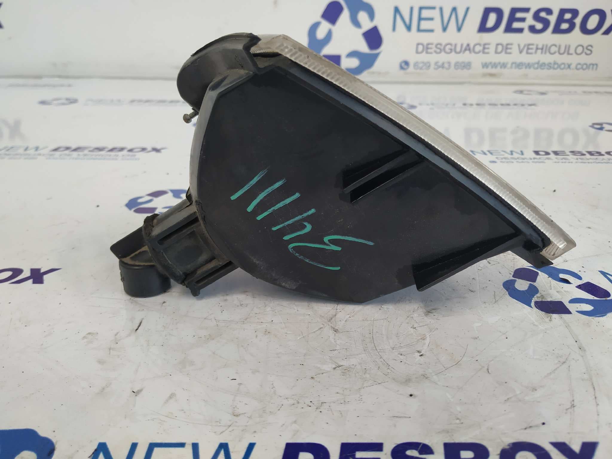 Recambio de PILOTO DELANTERO IZQUIERDO para PEUGEOT 309 1.9 D9A referencia OEM IAM SEIMA 10740   - BLANCO 3