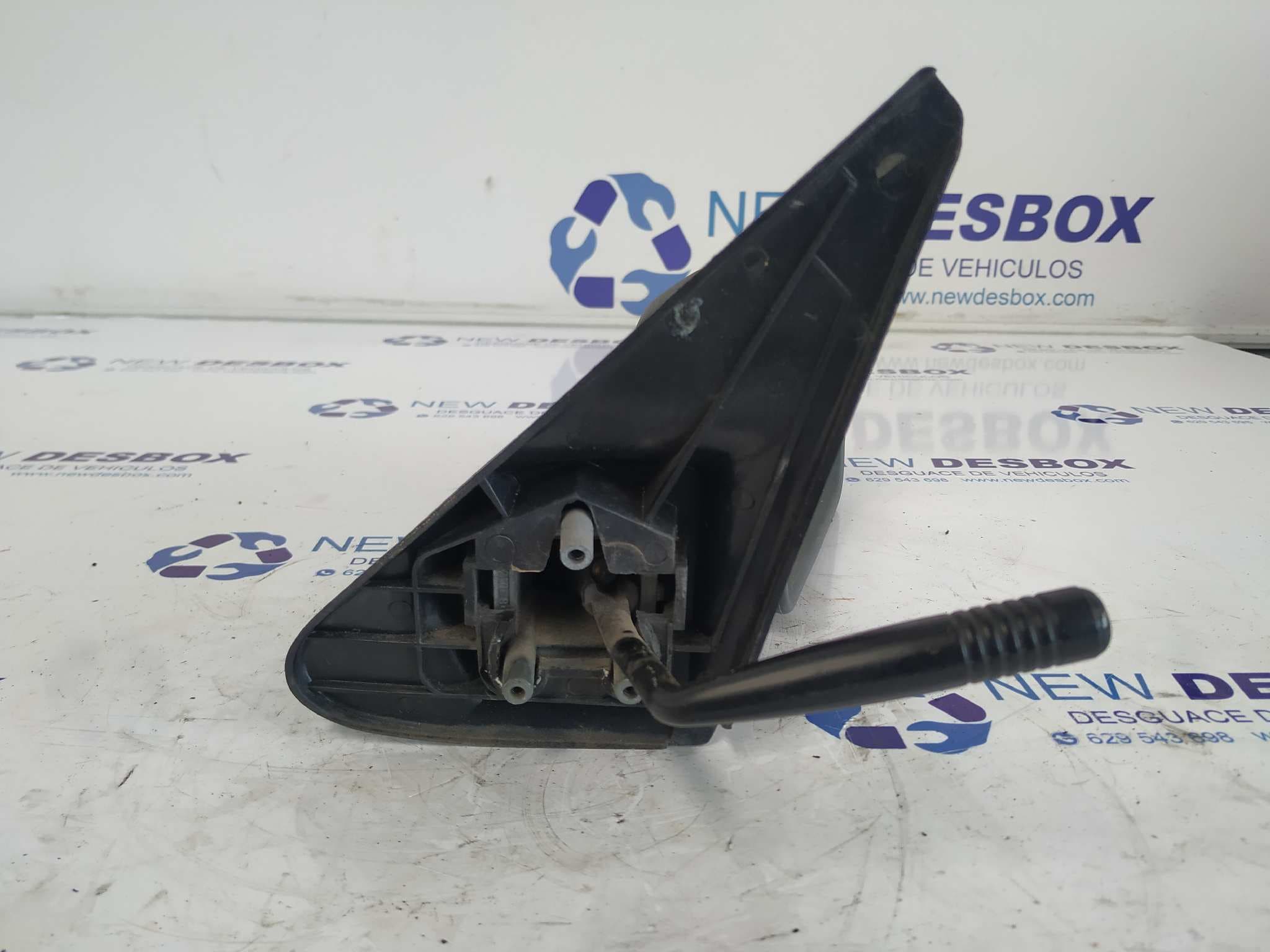 Recambio de RETROVISOR DERECHO para PEUGEOT 309 1.9 D9A referencia OEM IAM 2109C   - BLANCO 3