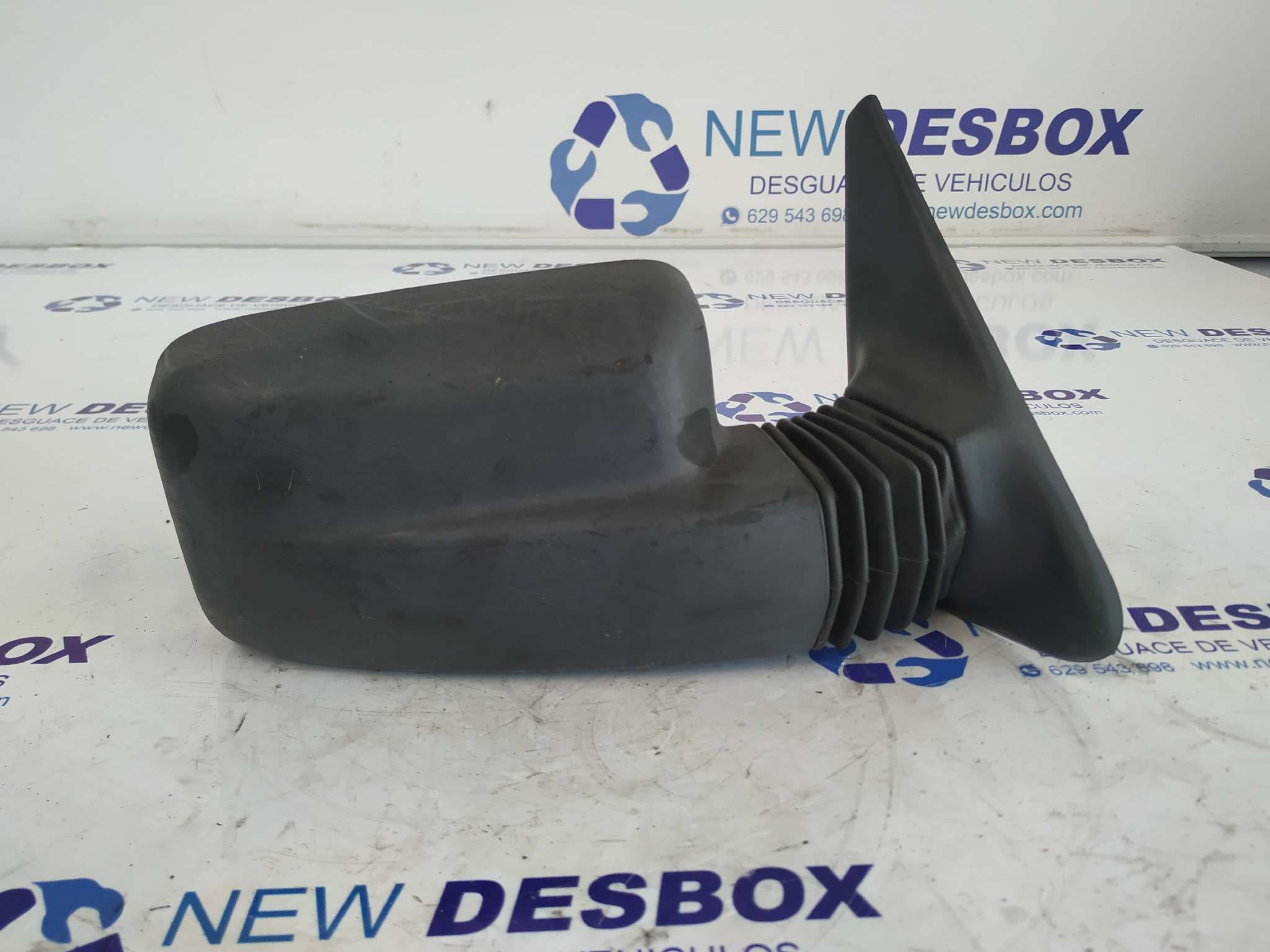 Recambio de RETROVISOR DERECHO para PEUGEOT 309 1.9 D9A referencia OEM IAM 2109C   - BLANCO 4