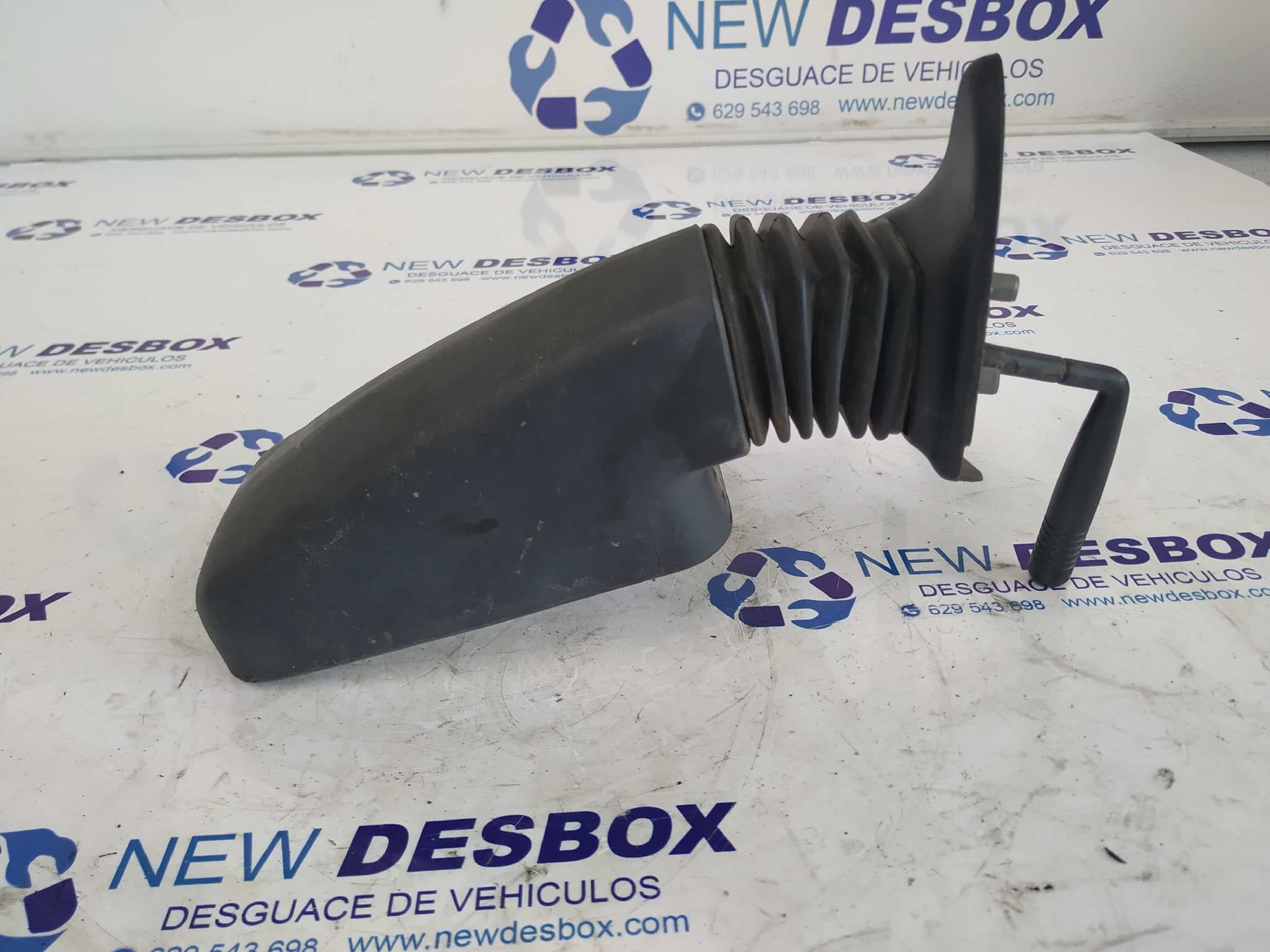 Recambio de RETROVISOR DERECHO para PEUGEOT 309 1.9 D9A referencia OEM IAM 2109C   - BLANCO 5