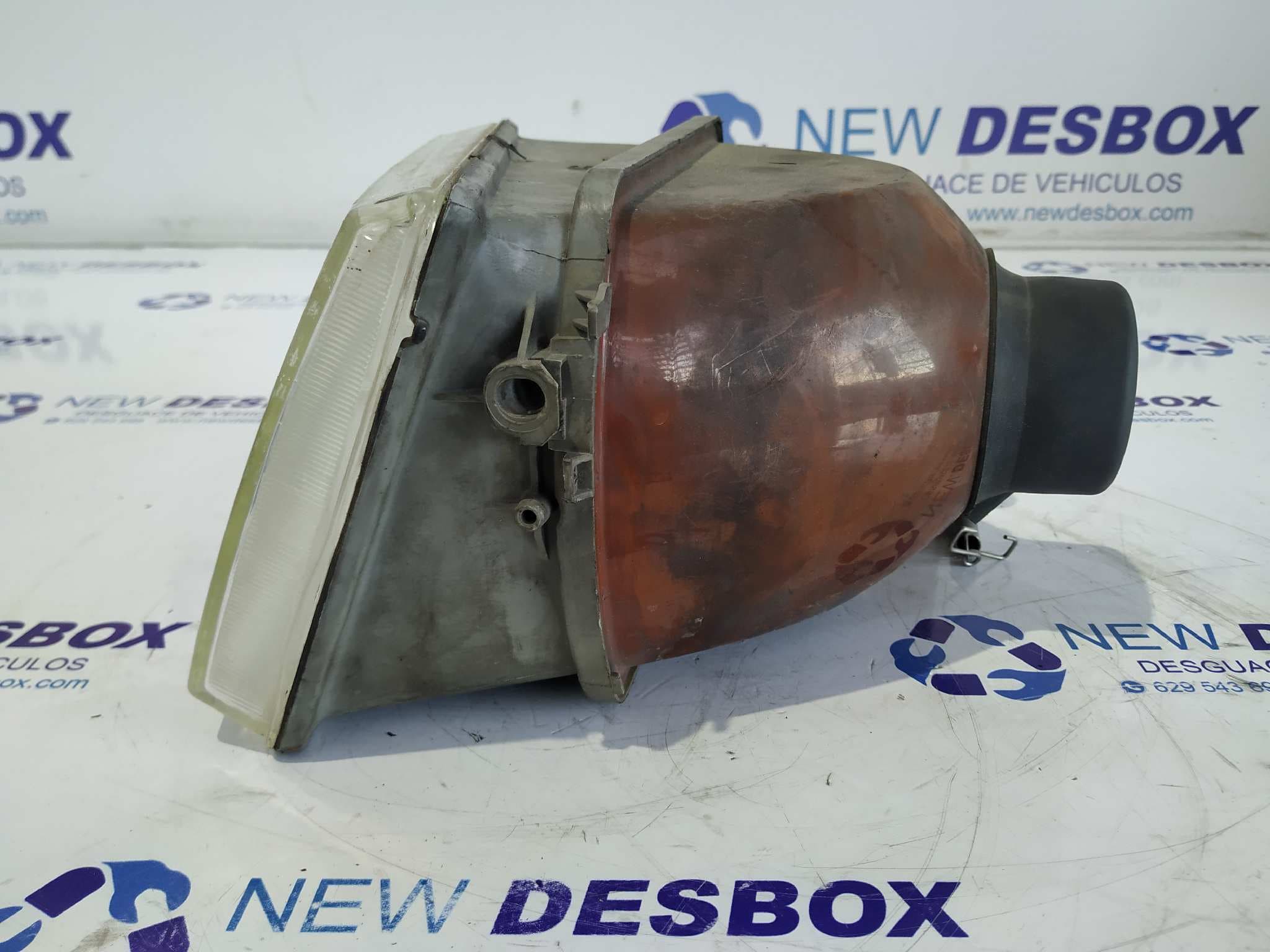 Recambio de FARO IZQUIERDO para PEUGEOT 309 1.9 D9A referencia OEM IAM 60802060   - BLANCO 6