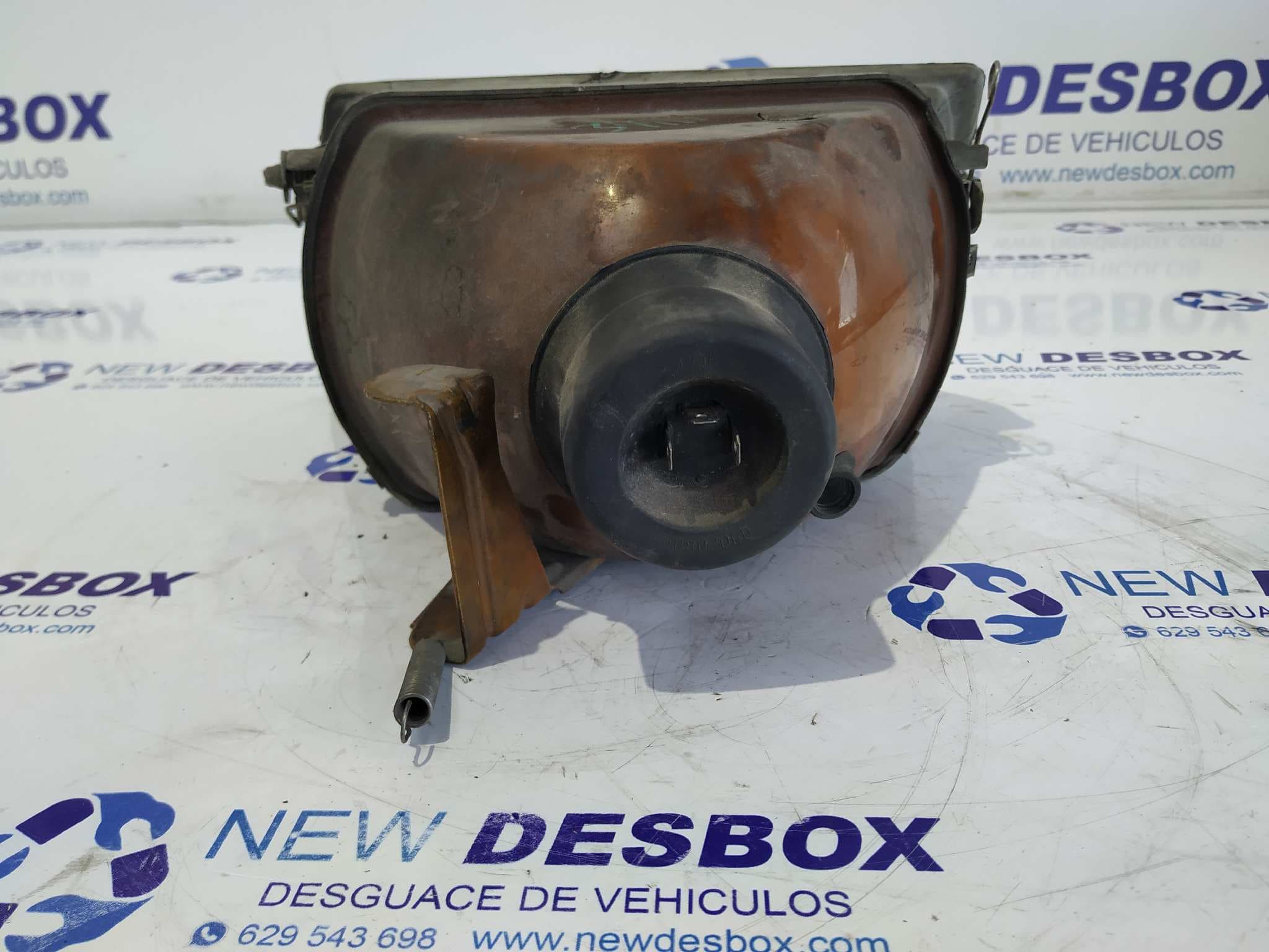 Recambio de FARO DERECHO para PEUGEOT 309 1.9 D9A referencia OEM IAM 60802060   - BLANCO 7