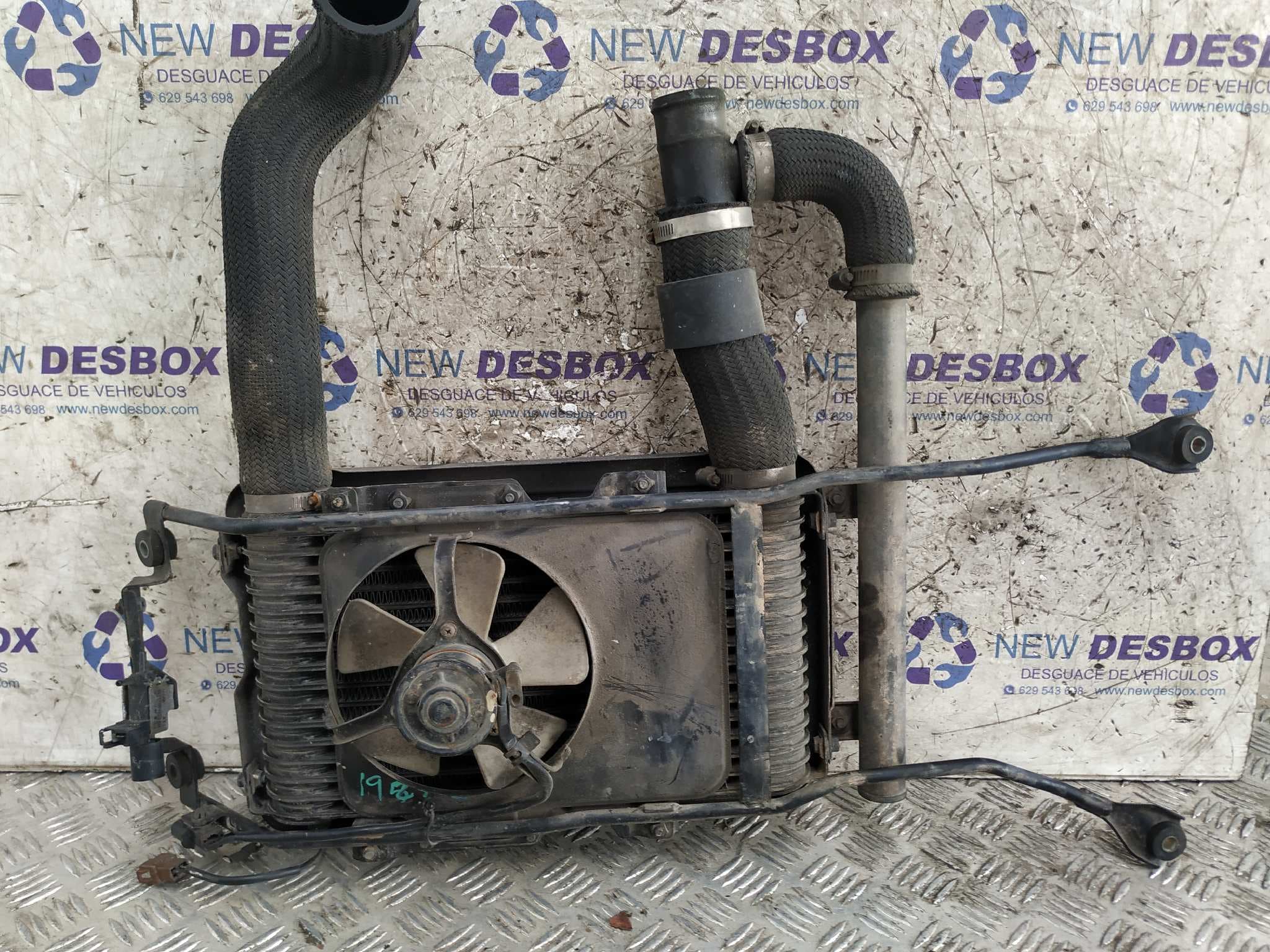 Recambio de INTERCOOLER para MITSUBISHI MONTERO (V20/V40) referencia OEM IAM    - GRIS 2