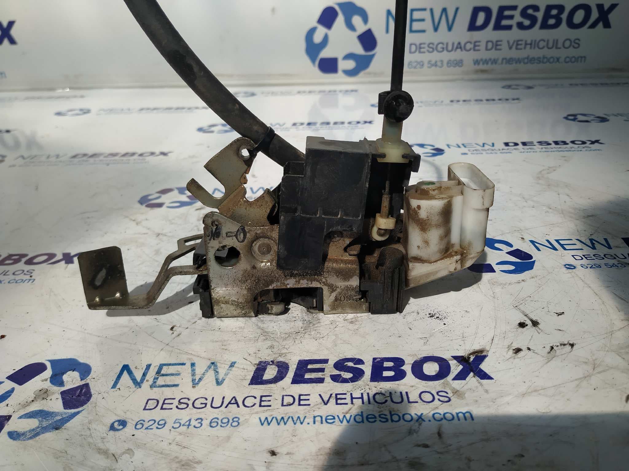 Recambio de CERRADURA PUERTA DELANTERA IZQUIERDA para PEUGEOT BOXER CAJA CERRADA (RS2850)(290/330)('02->) 2.0 HDI CAT RHV referencia OEM IAM    - BLANCO 2