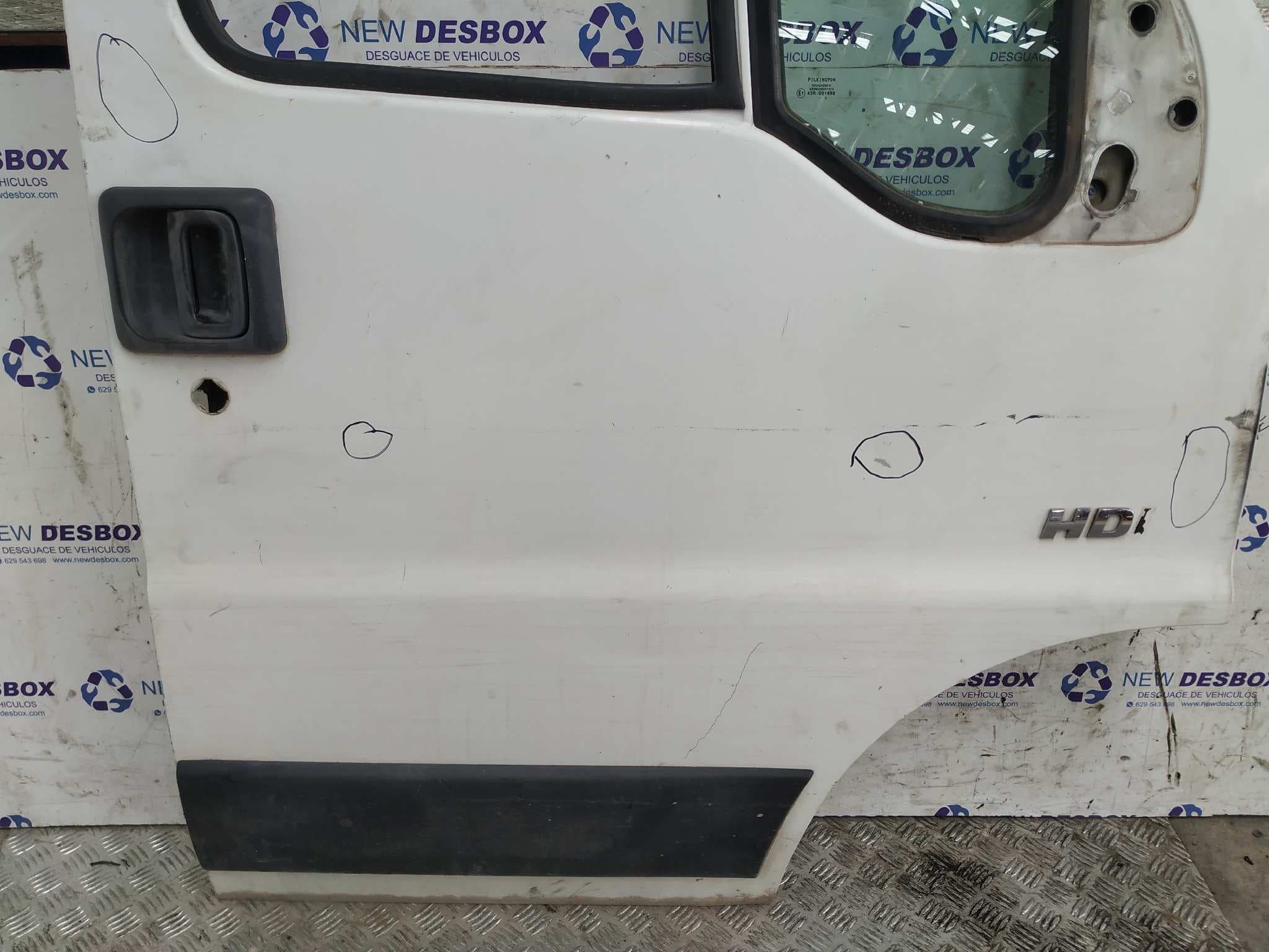 Recambio de PUERTA DELANTERA DERECHA para PEUGEOT BOXER CAJA CERRADA (RS2850)(290/330)('02->) 2.0 HDI CAT RHV referencia OEM IAM    - BLANCO 2