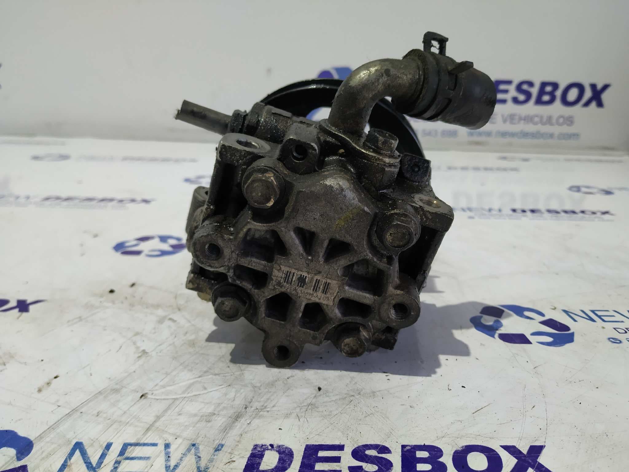 Recambio de BOMBA DIRECCION para FORD TRANSIT CONNECT (TC7) 1.8 TDCi CAT R3PA referencia OEM IAM 2T143A696AJ   - BLANCO 6