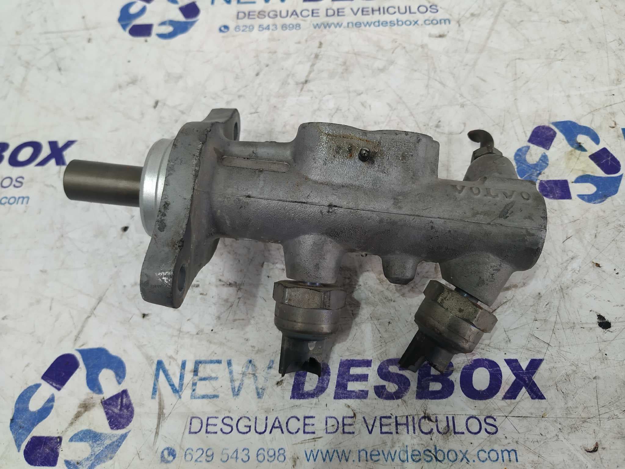 Recambio de BOMBA FRENO para VOLVO XC70 2.4 Diesel CAT D5244T14 referencia OEM IAM 8846009   - GRIS VERDE 3
