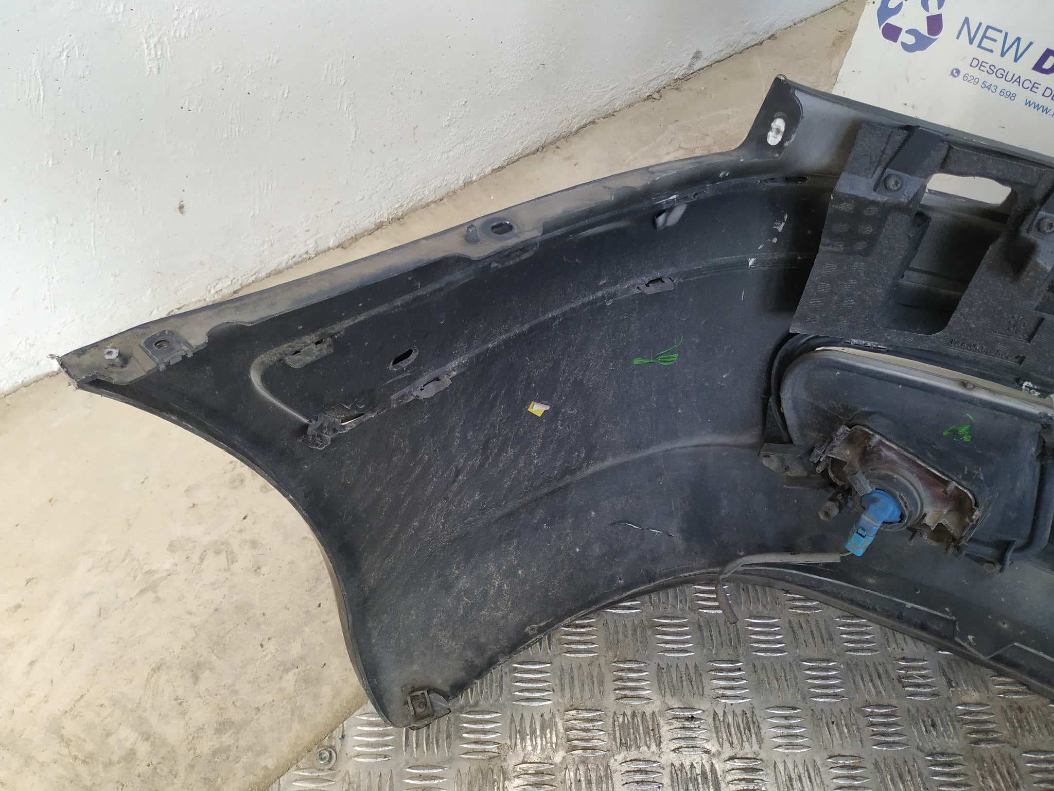 Recambio de PARAGOLPES DELANTERO para PEUGEOT 607 (S1) Básico 4HXDW12TED4FAP referencia OEM IAM    - AZUL 10