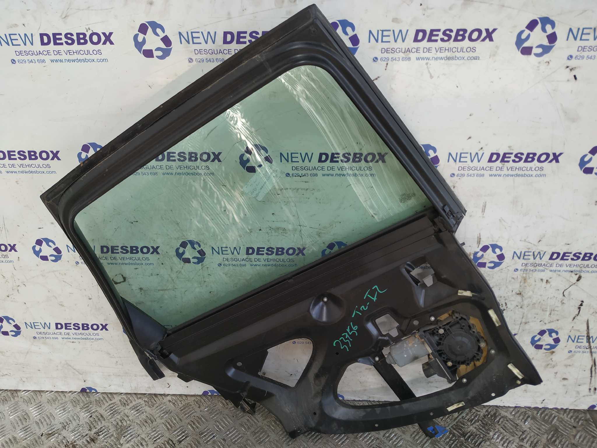 Recambio de ELEVALUNAS TRASERO IZQUIERDO para AUDI A3 (8L) ASZ referencia OEM IAM 8L4959801A   - BLANCO 3