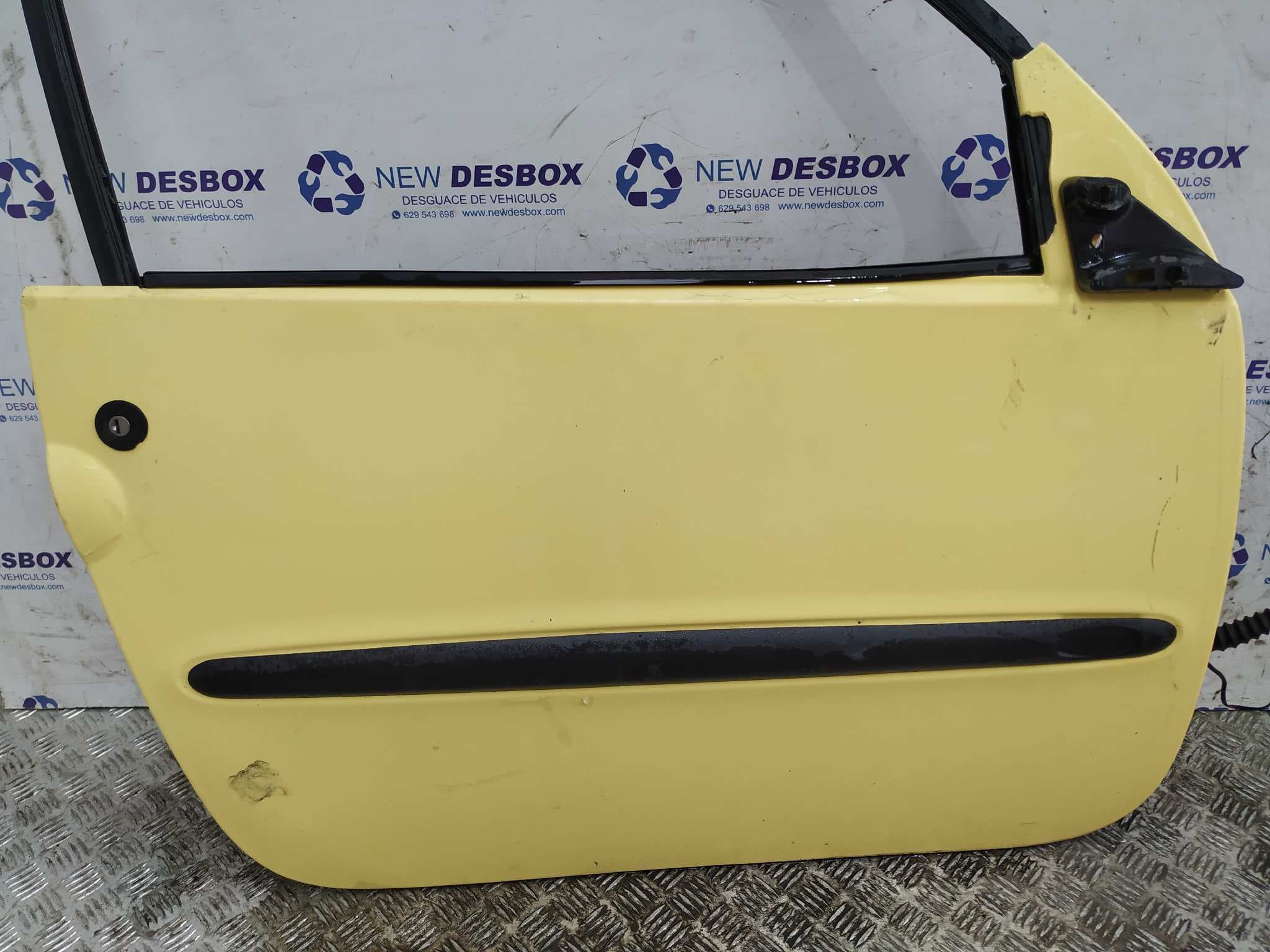 Recambio de PUERTA DELANTERA DERECHA para LIGIER NOVA LDW502 LDW 502  referencia OEM IAM    - AMARILLO 3