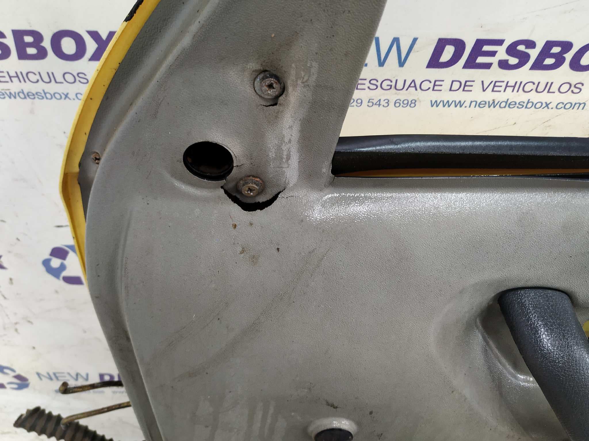 Recambio de PUERTA DELANTERA DERECHA para LIGIER NOVA LDW502 LDW 502  referencia OEM IAM    - AMARILLO 5