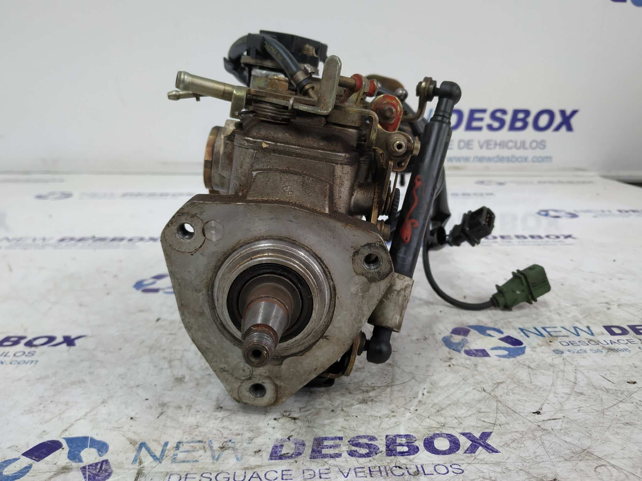 Recambio de BOMBA INYECCION para VOLVO S40 BERLINA D4192T referencia OEM IAM F8QLTN03