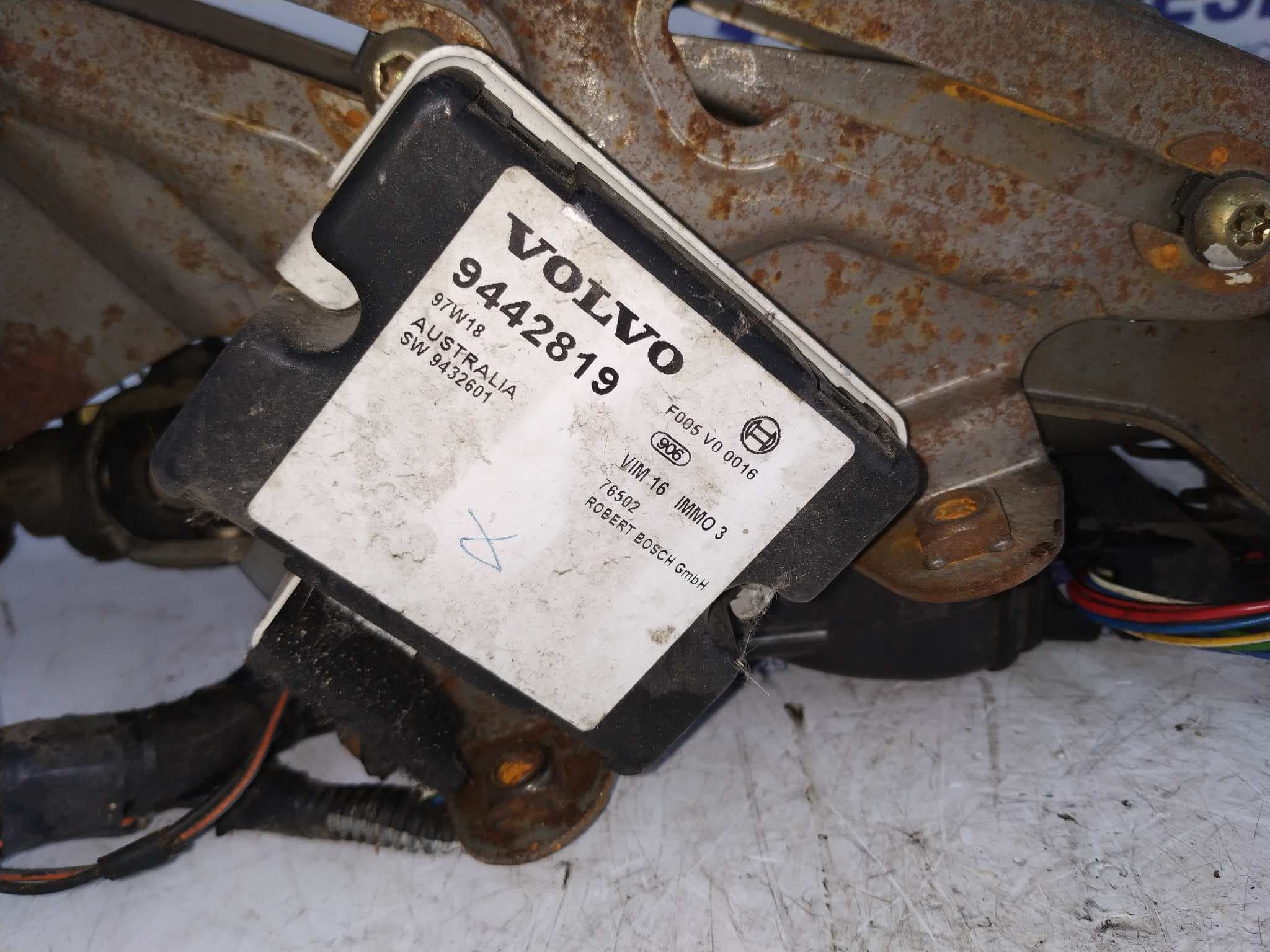 Recambio de COLUMNA DIRECCION para VOLVO S70 BERLINA B5252S referencia OEM IAM 9157271 7