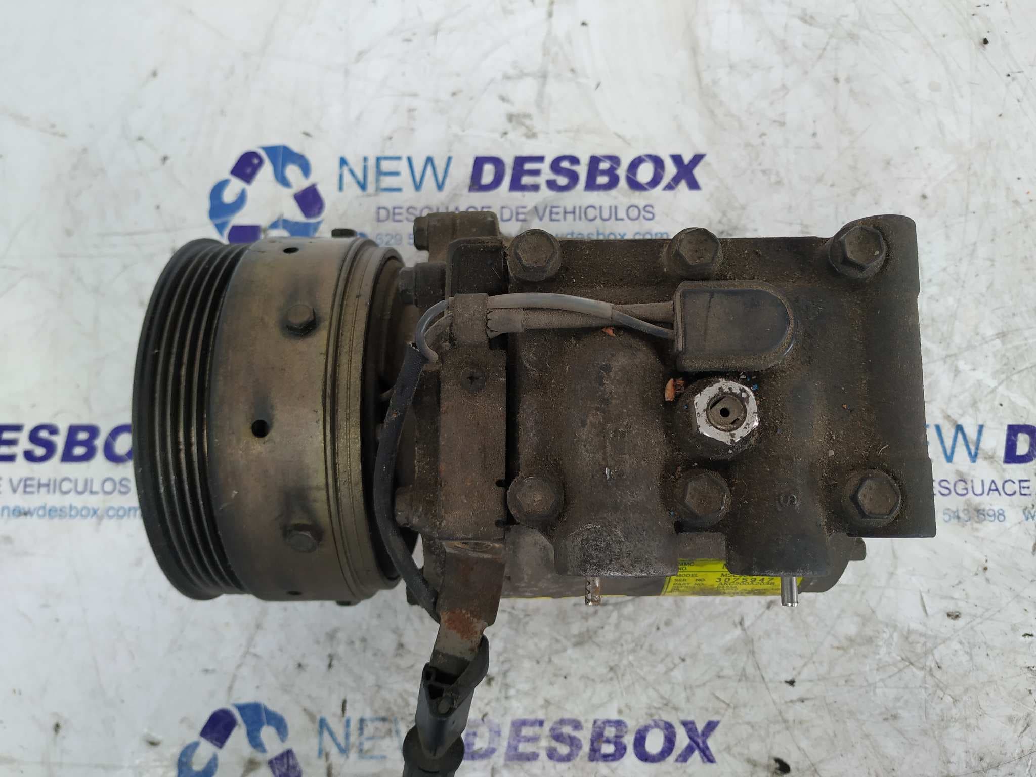Recambio de COMPRESOR AIRE ACONDICIONADO para MITSUBISHI CARISMA BERINA 5 (DA0) 4G92 referencia OEM IAM MB958178 7