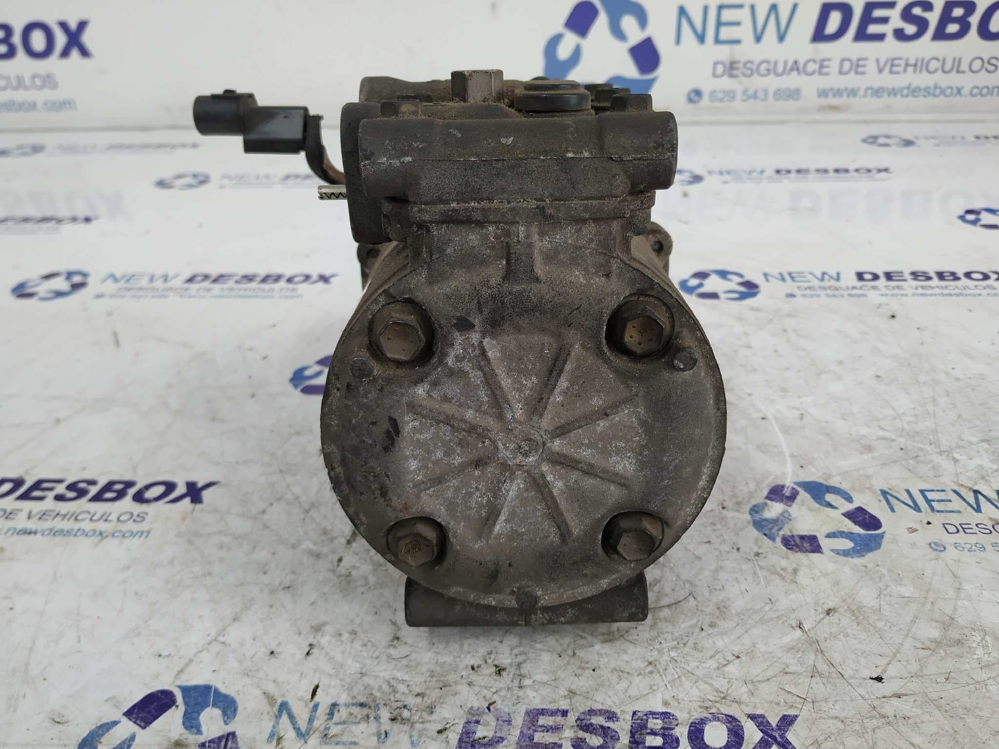 Recambio de COMPRESOR AIRE ACONDICIONADO para MITSUBISHI CARISMA BERINA 5 (DA0) 4G92 referencia OEM IAM MB958178 6