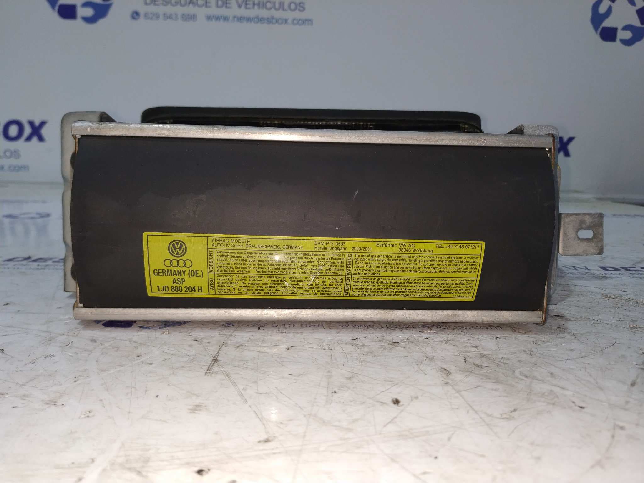 Recambio de AIRBAG DELANTERO DERECHO para SEAT LEON (1M1) AGR referencia OEM IAM 1J0880204H   - PLATA