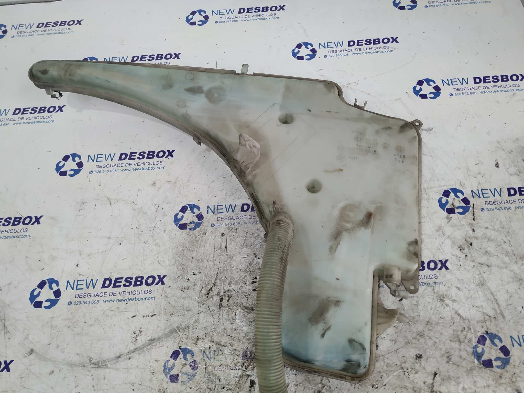 Recambio de DEPOSITO LIMPIA para BMW SERIE 1 BERLINA (E81/E87) 118d M47N204D4 referencia OEM IAM 712423109   - PLATA