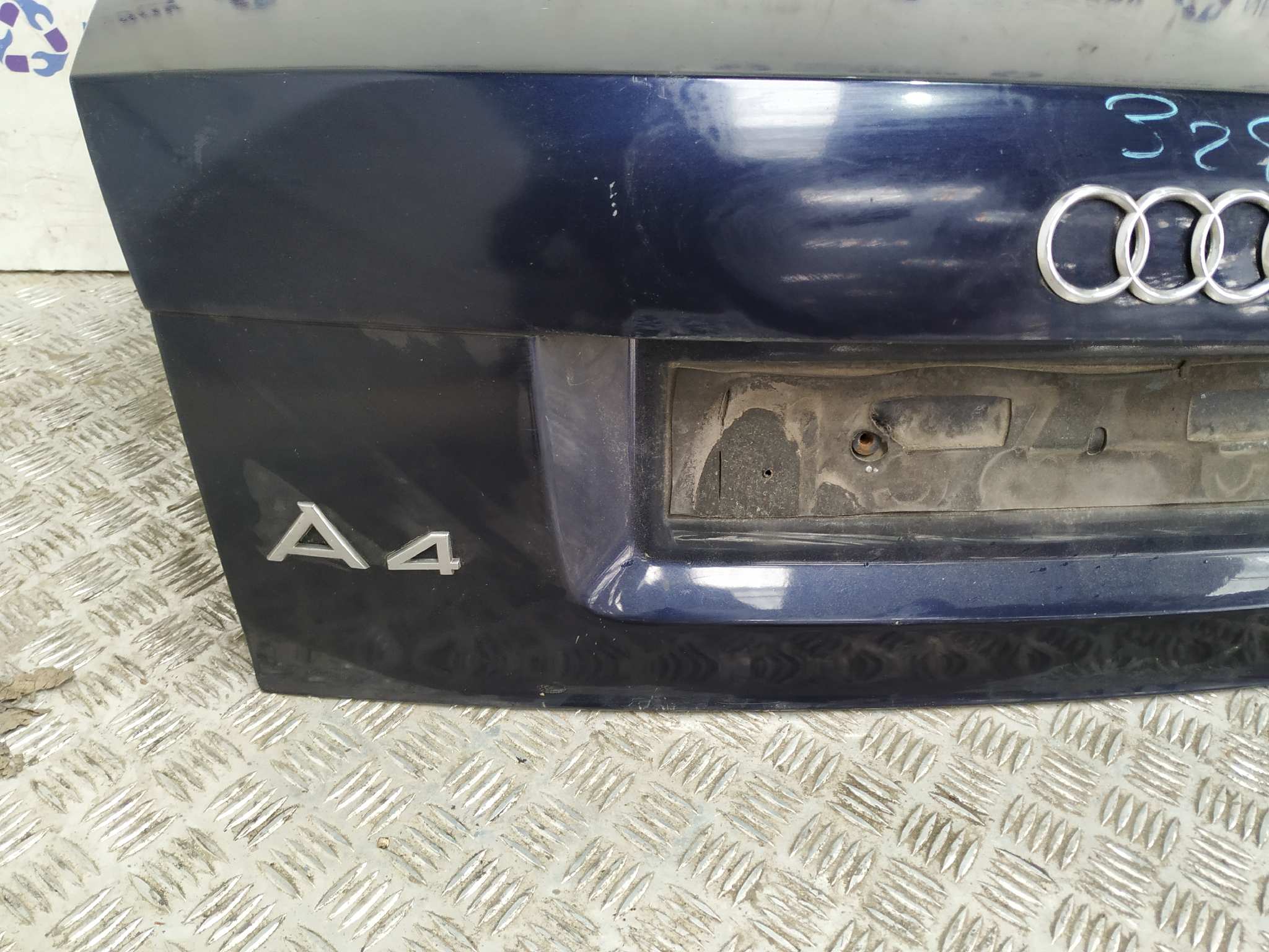 Recambio de PORTON TRASERO para AUDI A4 BERLINA (8E) AWX referencia OEM IAM    - AZUL 4