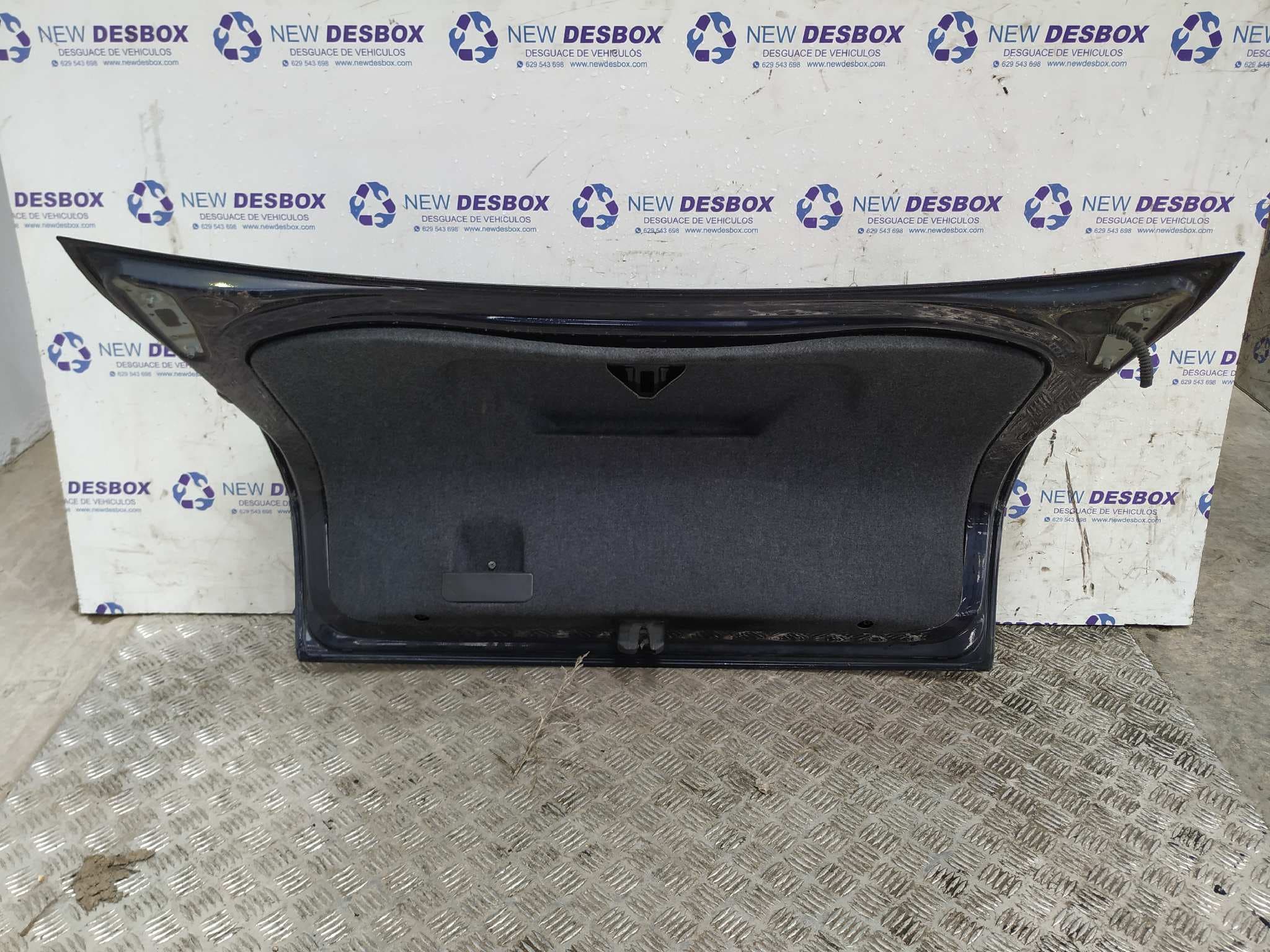 Recambio de PORTON TRASERO para AUDI A4 BERLINA (8E) AWX referencia OEM IAM    - AZUL 7