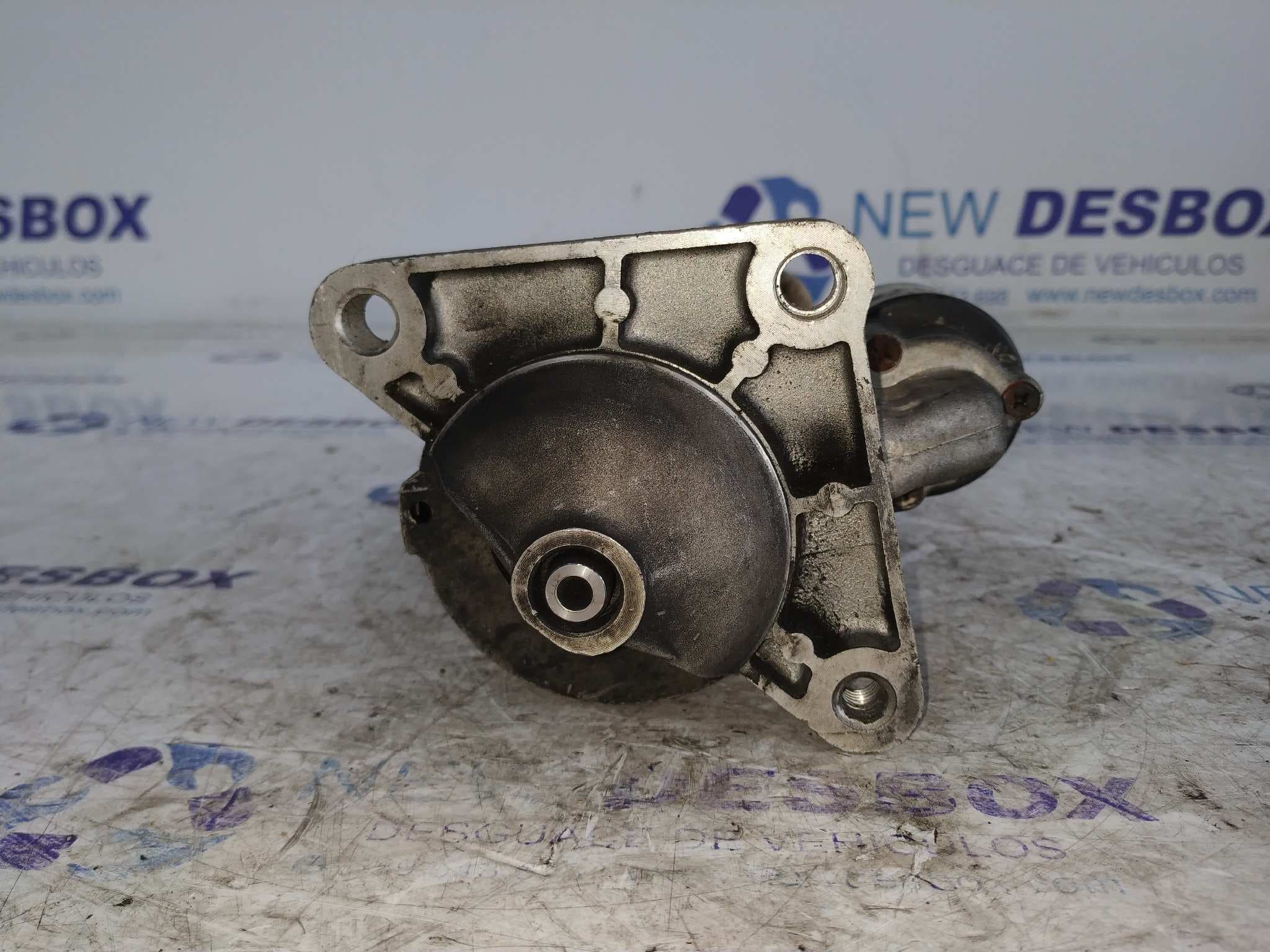 Recambio de MOTOR ARRANQUE para CHRYSLER JEEP CHEROKEE (XJ) J8S referencia OEM IAM 0001218002